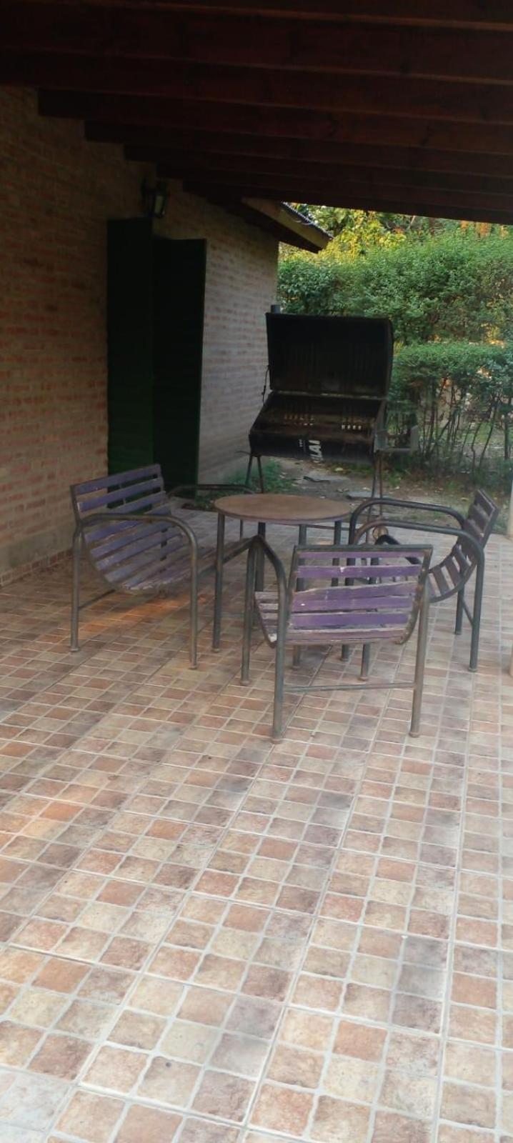 Cabaña en quinta la aurora