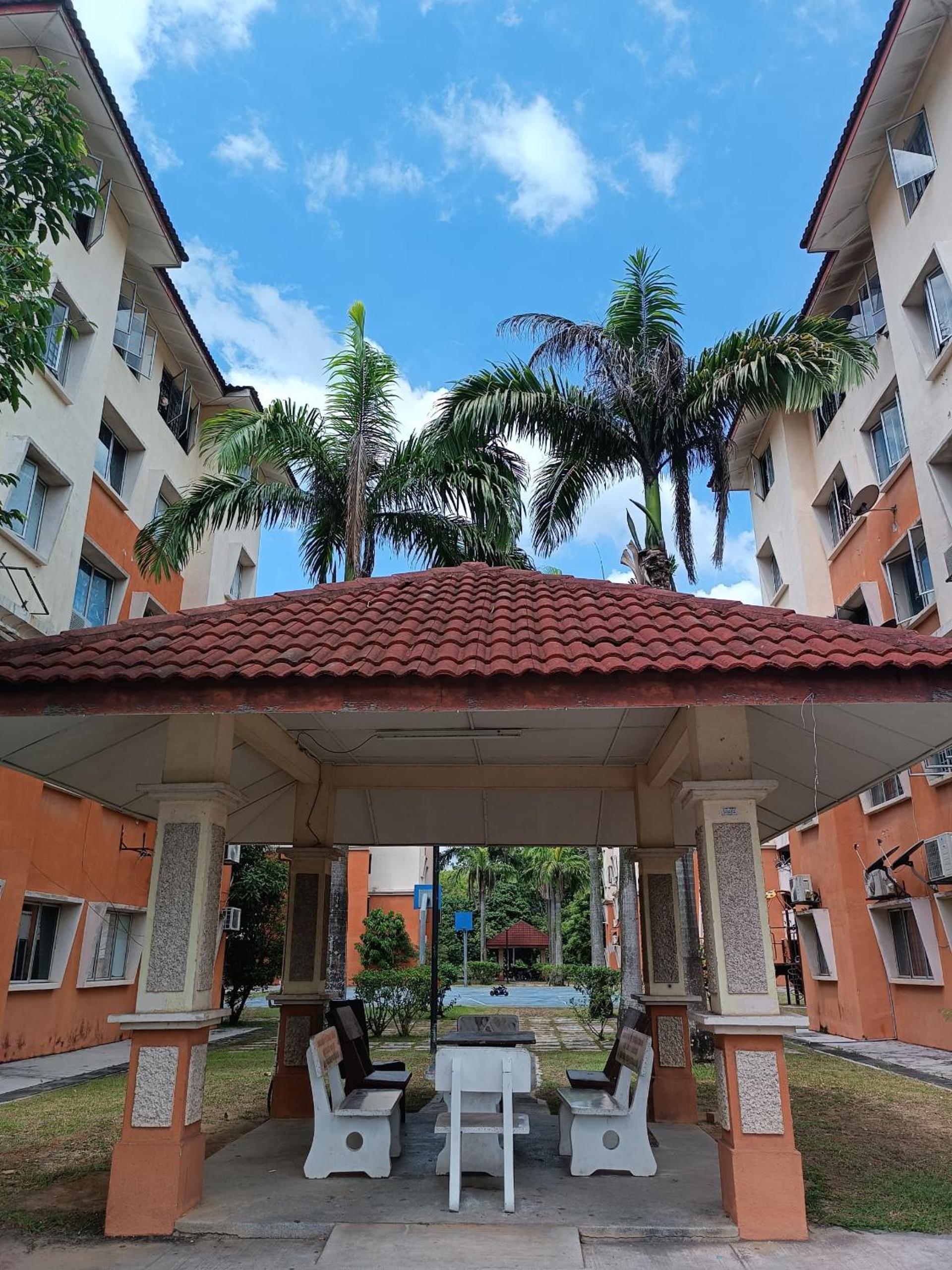 M.FR Homestay Pangsapuri Putra Damai photo 1
