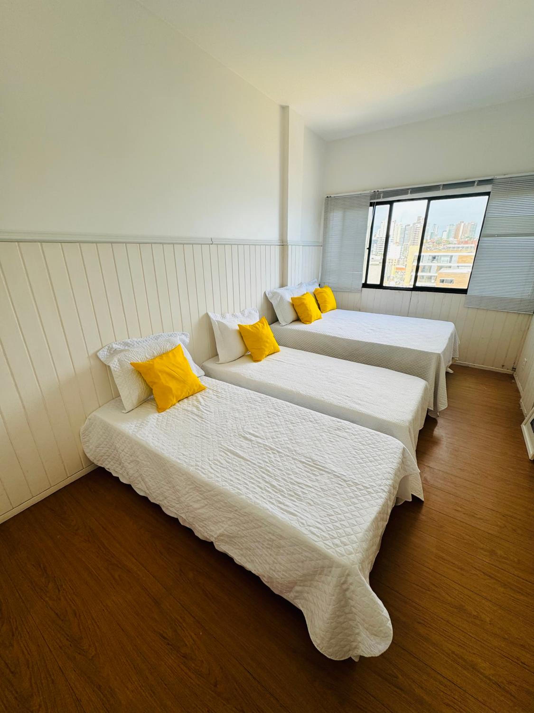 Belíssimo apartamento vista mar na Barra. Diretamente no circuito do Carnaval - Em frente a praia