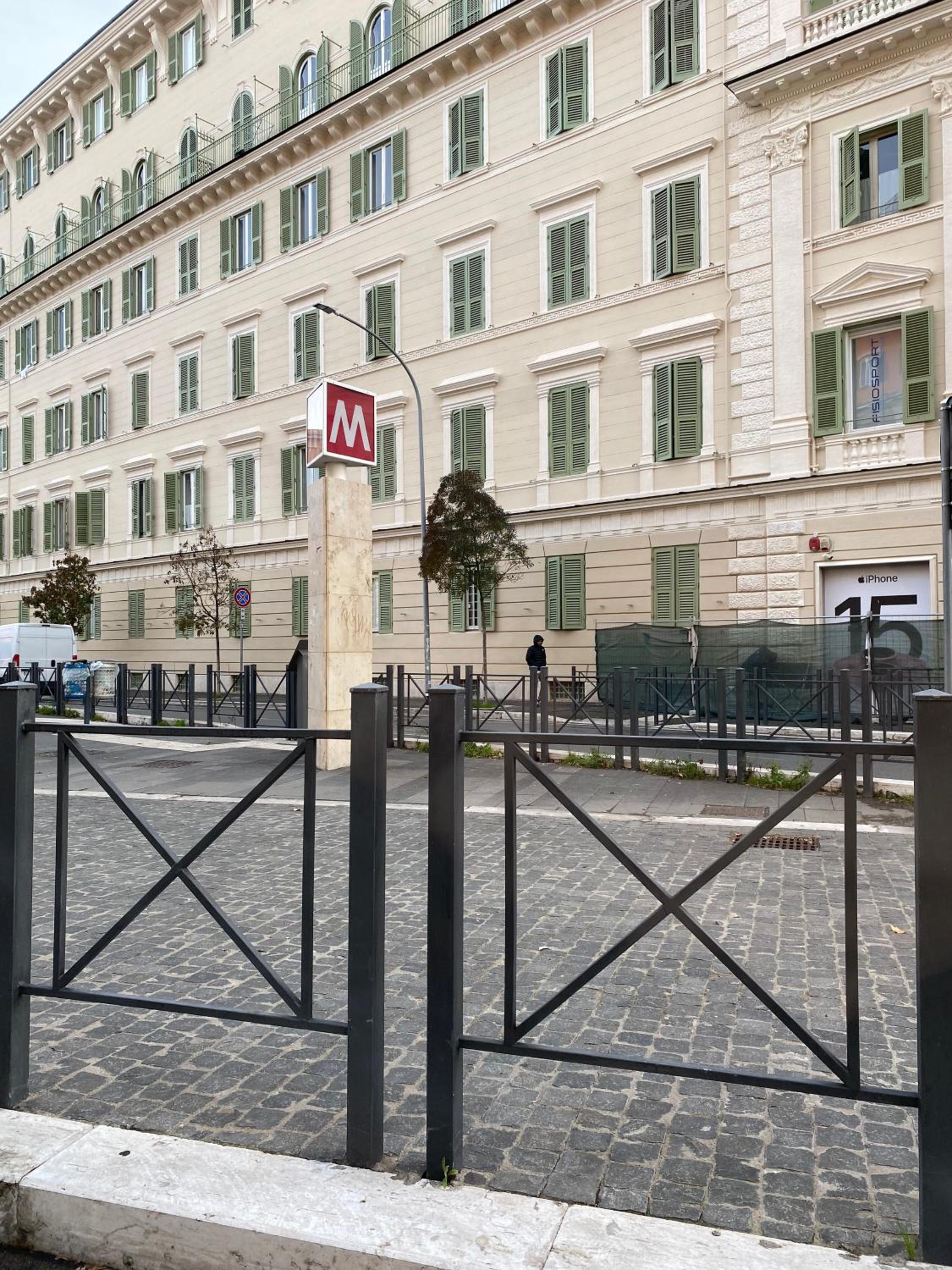 Destination Rome San Giovanni homey flat - 3 BDRs - Metro A