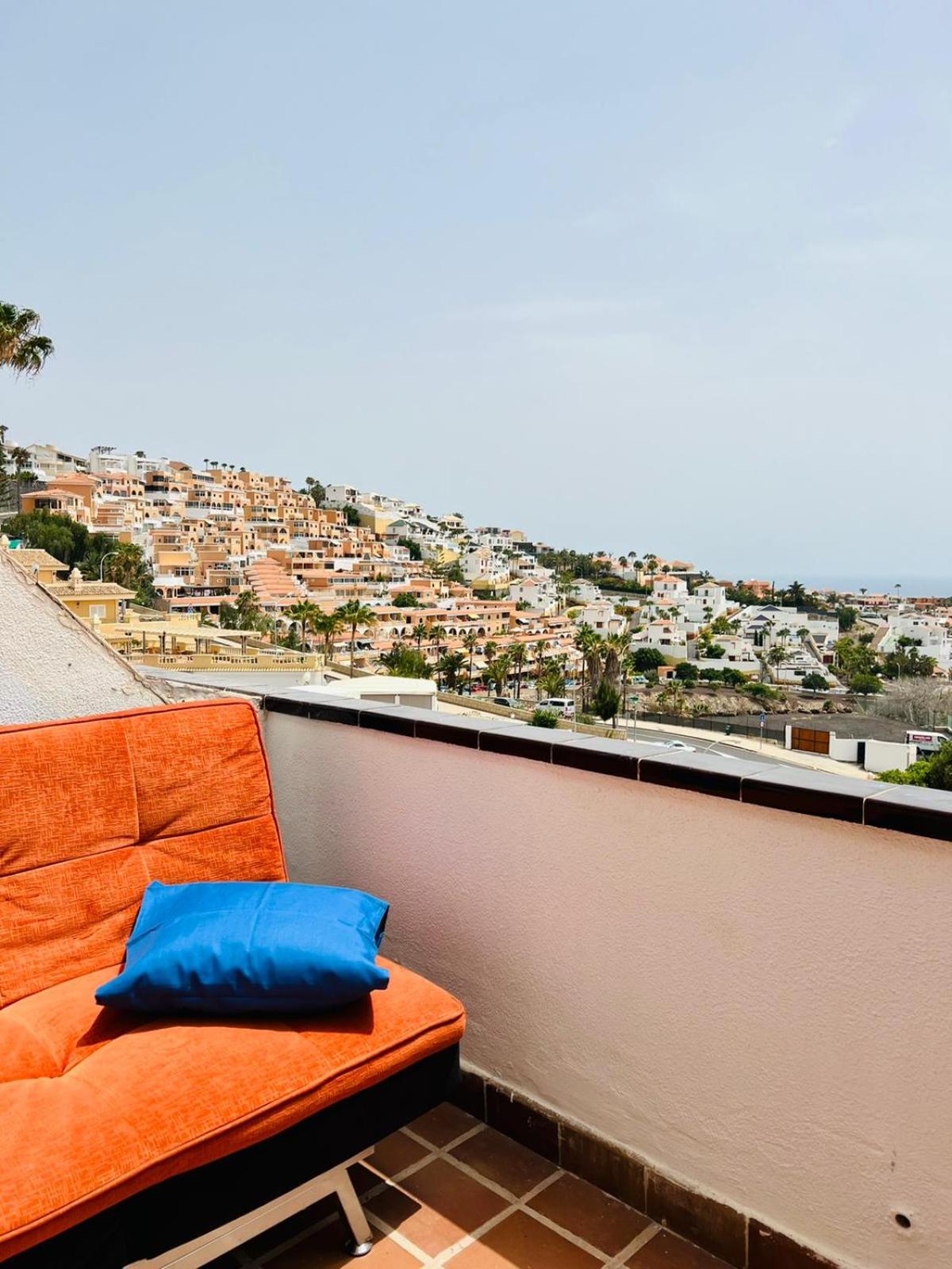Colina Blanca Views