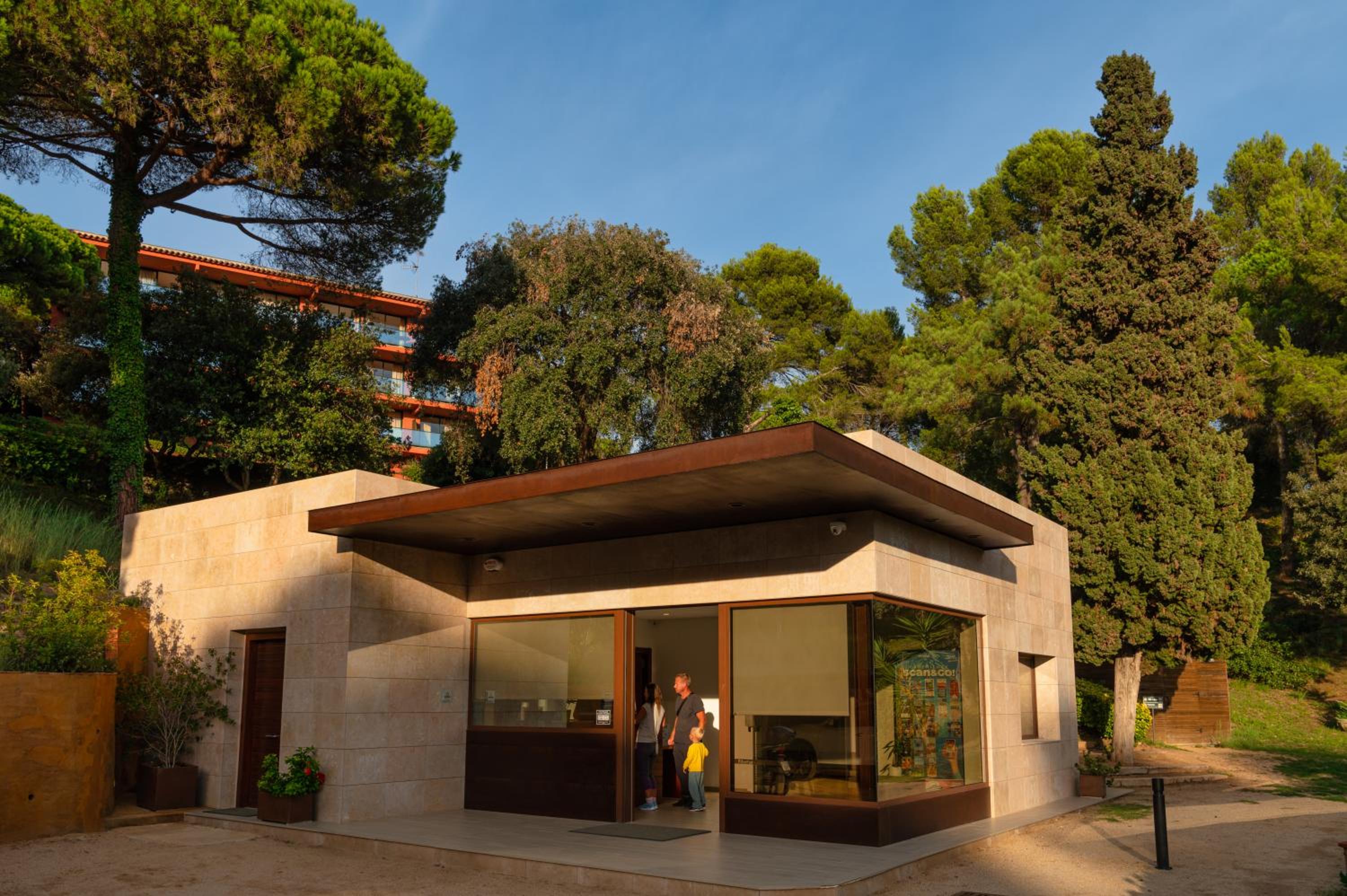 Albamar Apartaments