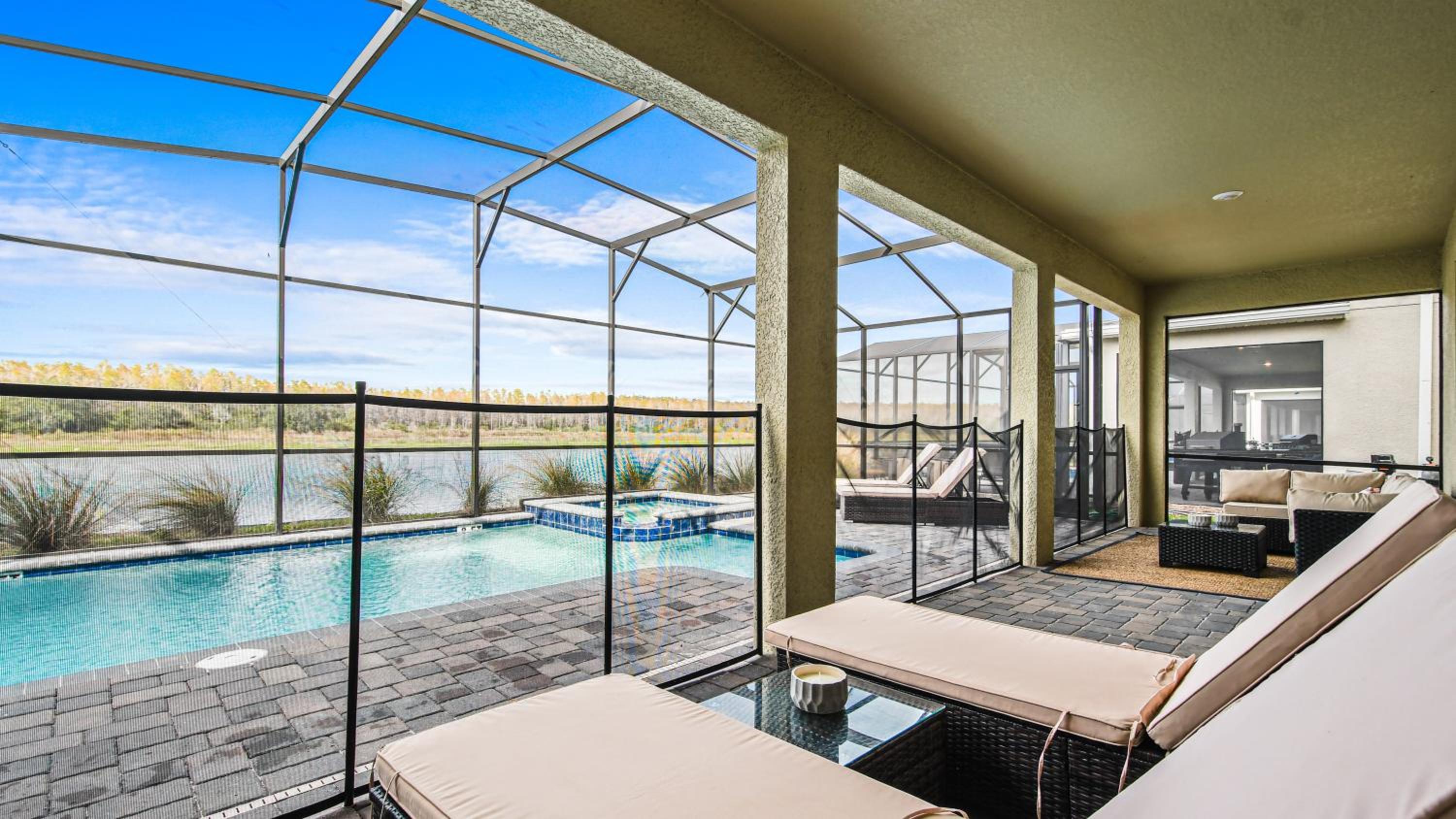 Ultimate Lakeview Home 4185 view 3