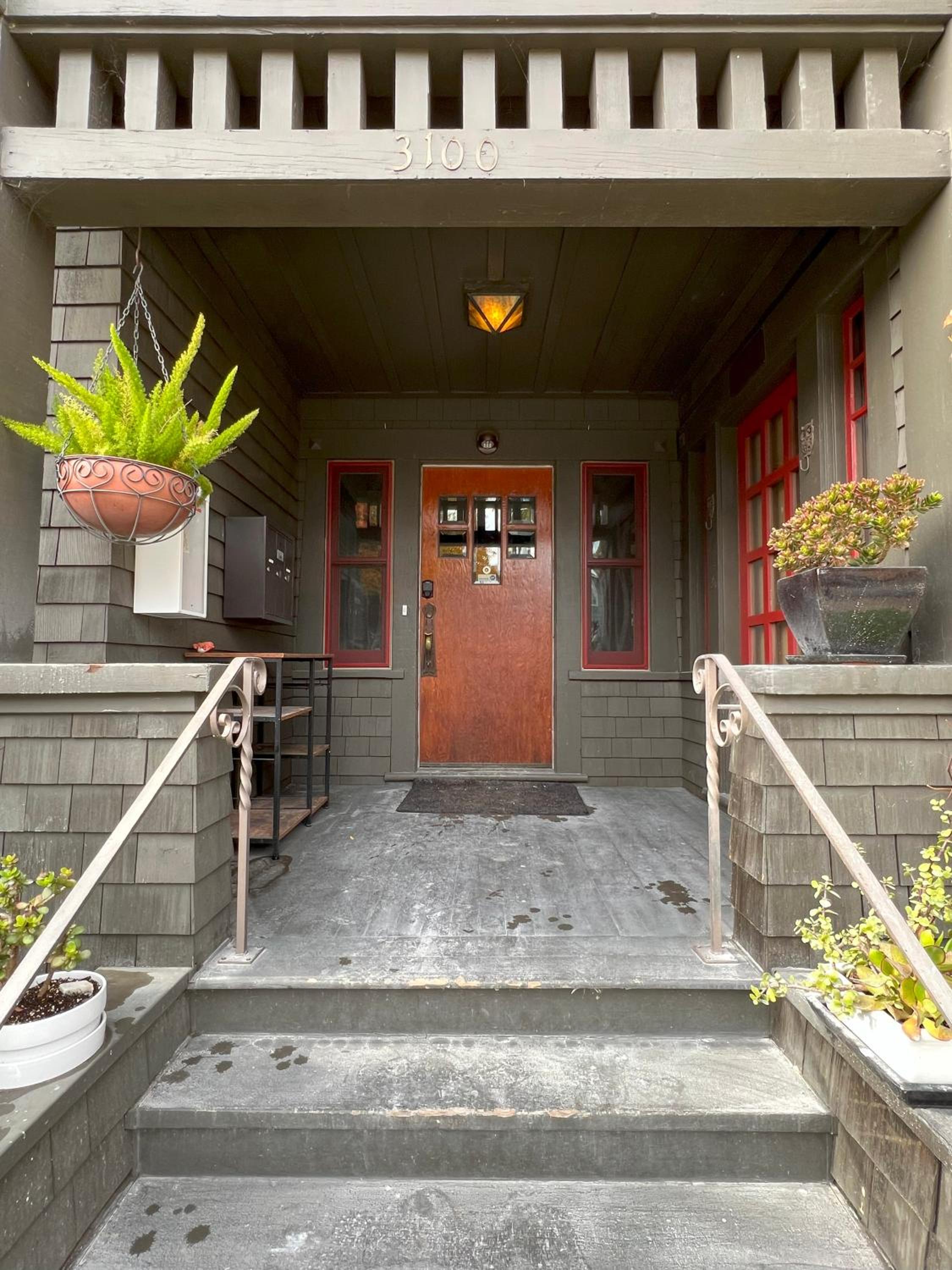 Elmwood House Berkeley view 2