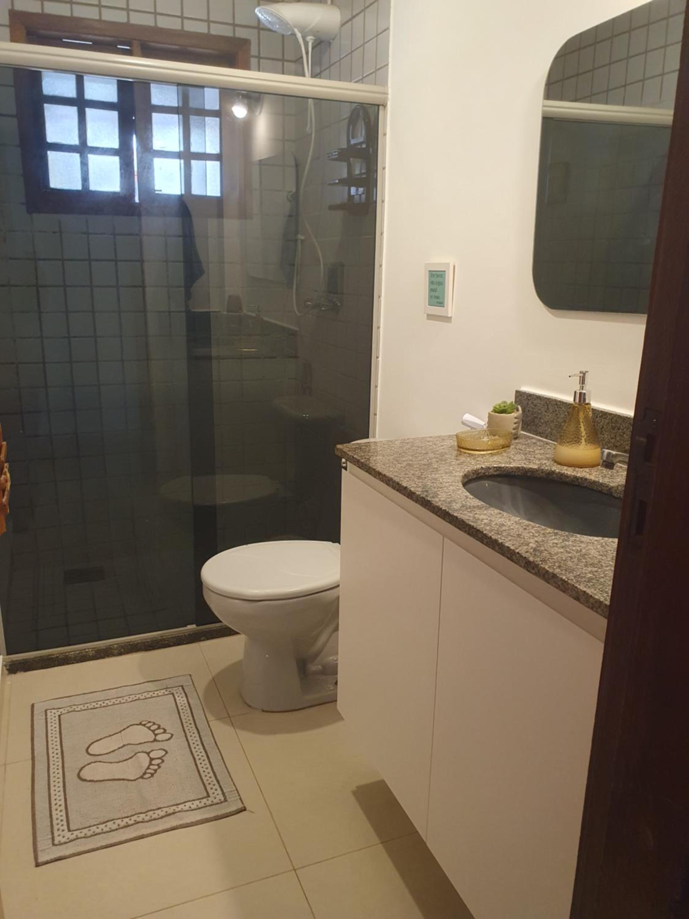 LINDA CASA CONDOMÍNIO EM BÚZIOS