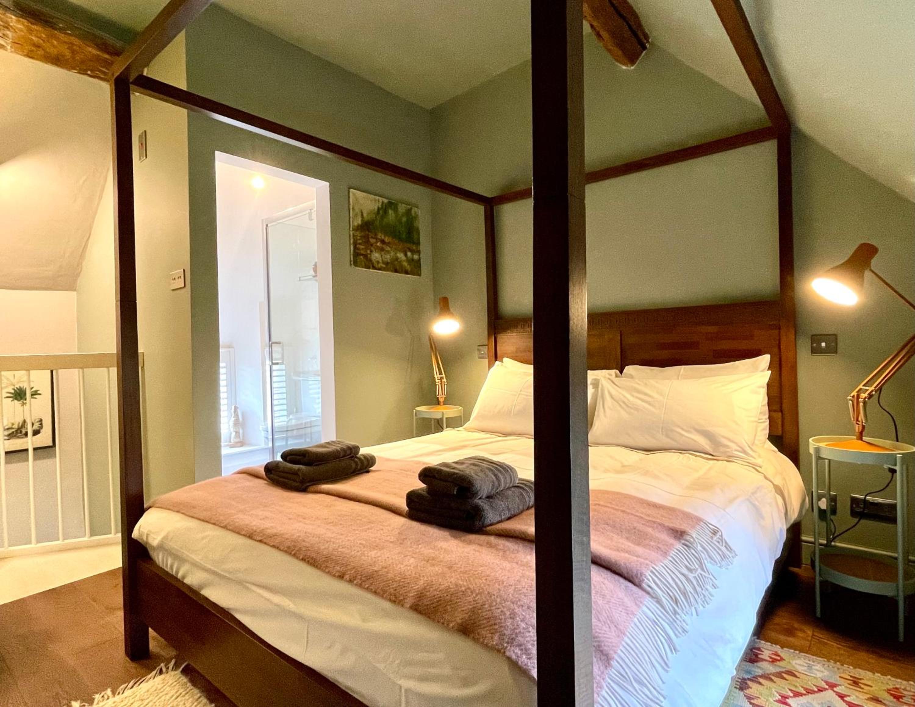 Tetbury Cottage