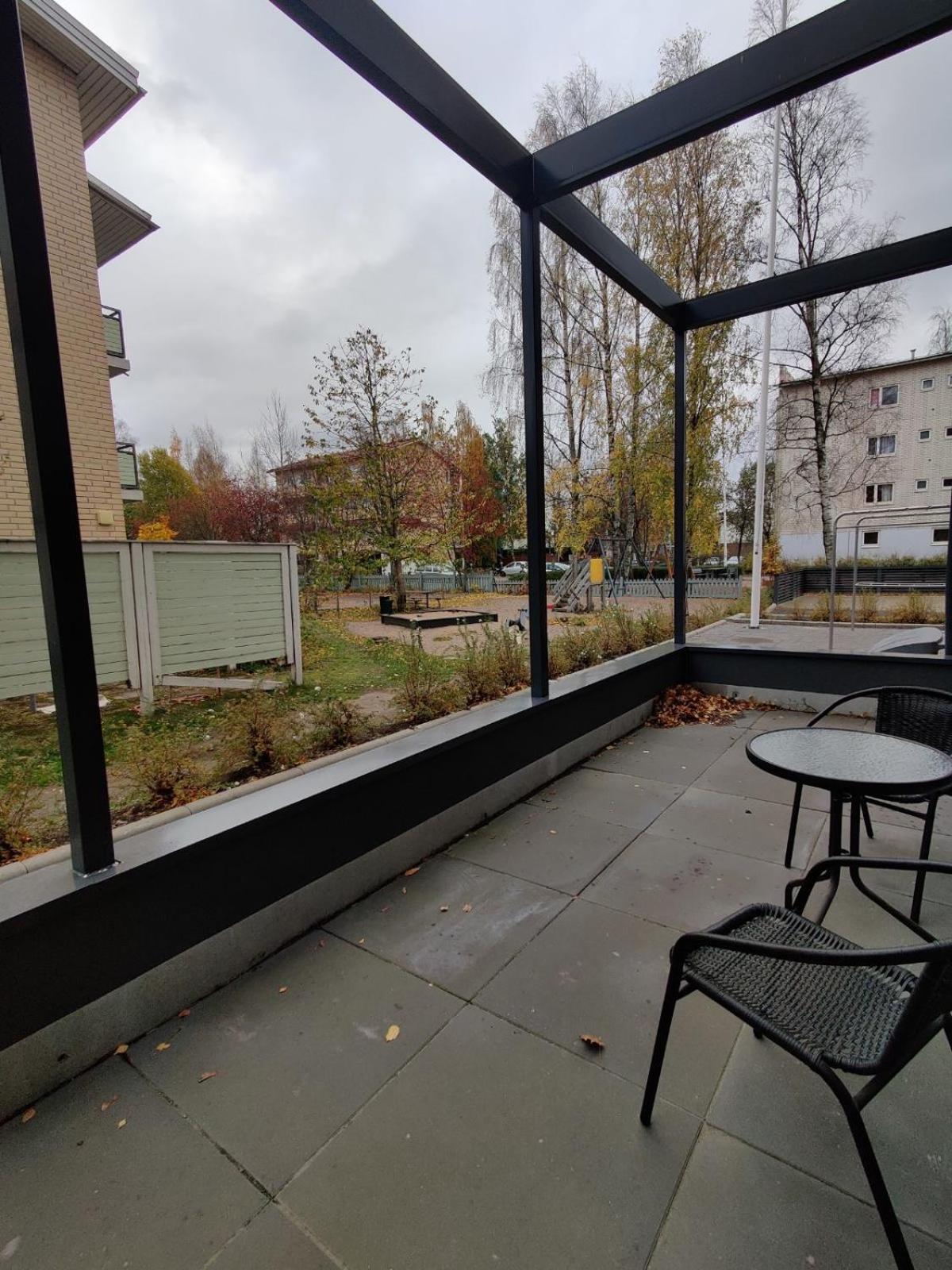 Comfortable new one-bedroom for 3. Airport/Tikkurila view 5