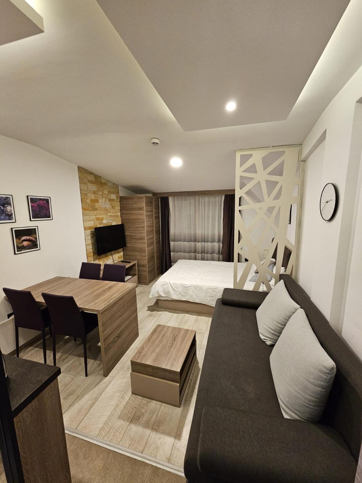 Best Mountain View Apartment Milmari P80 view 4
