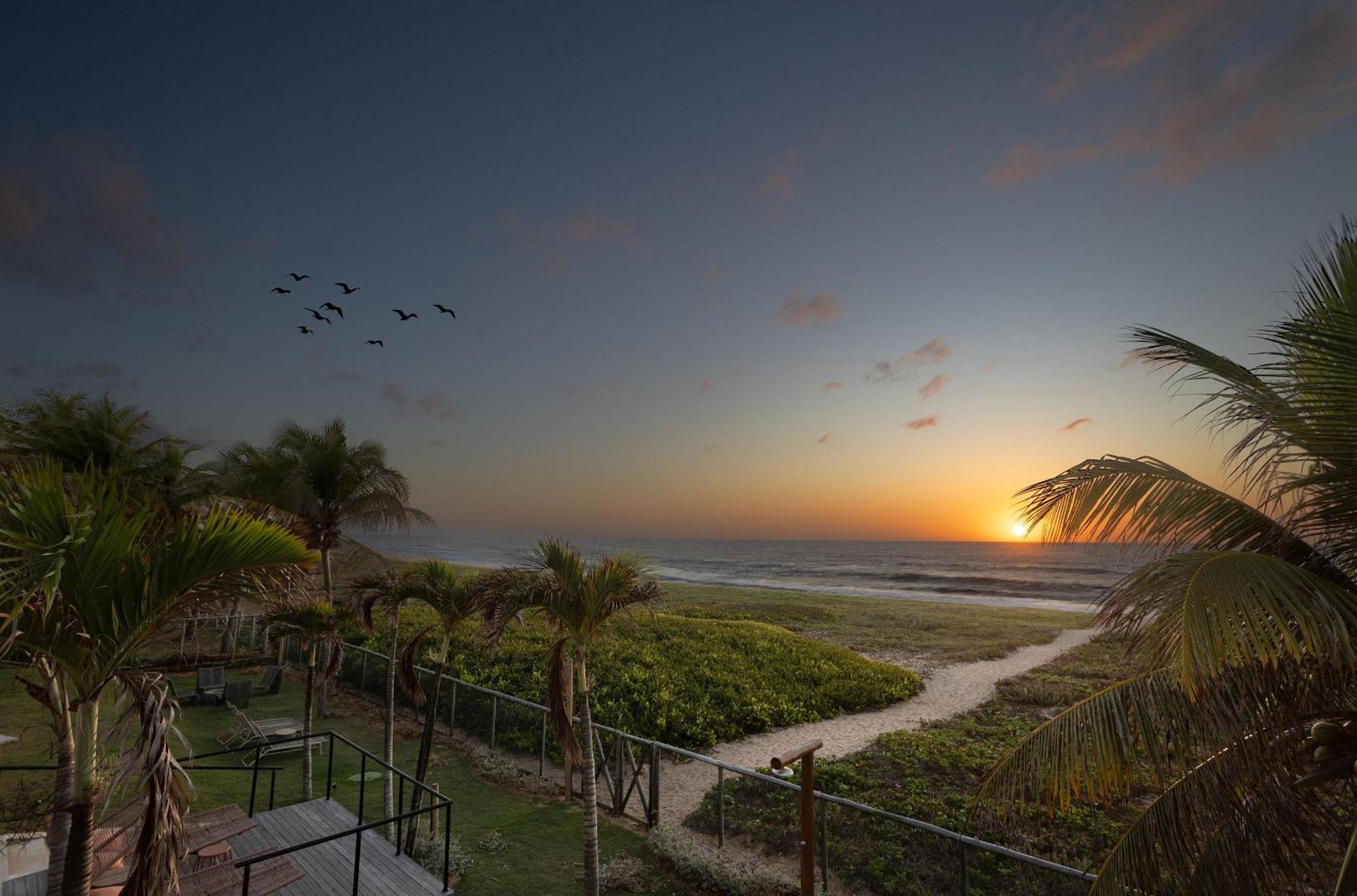 IT64 Beautiful 3/4 Apartment, Beachfront, Sea View - Quinta das Lagoas Beach