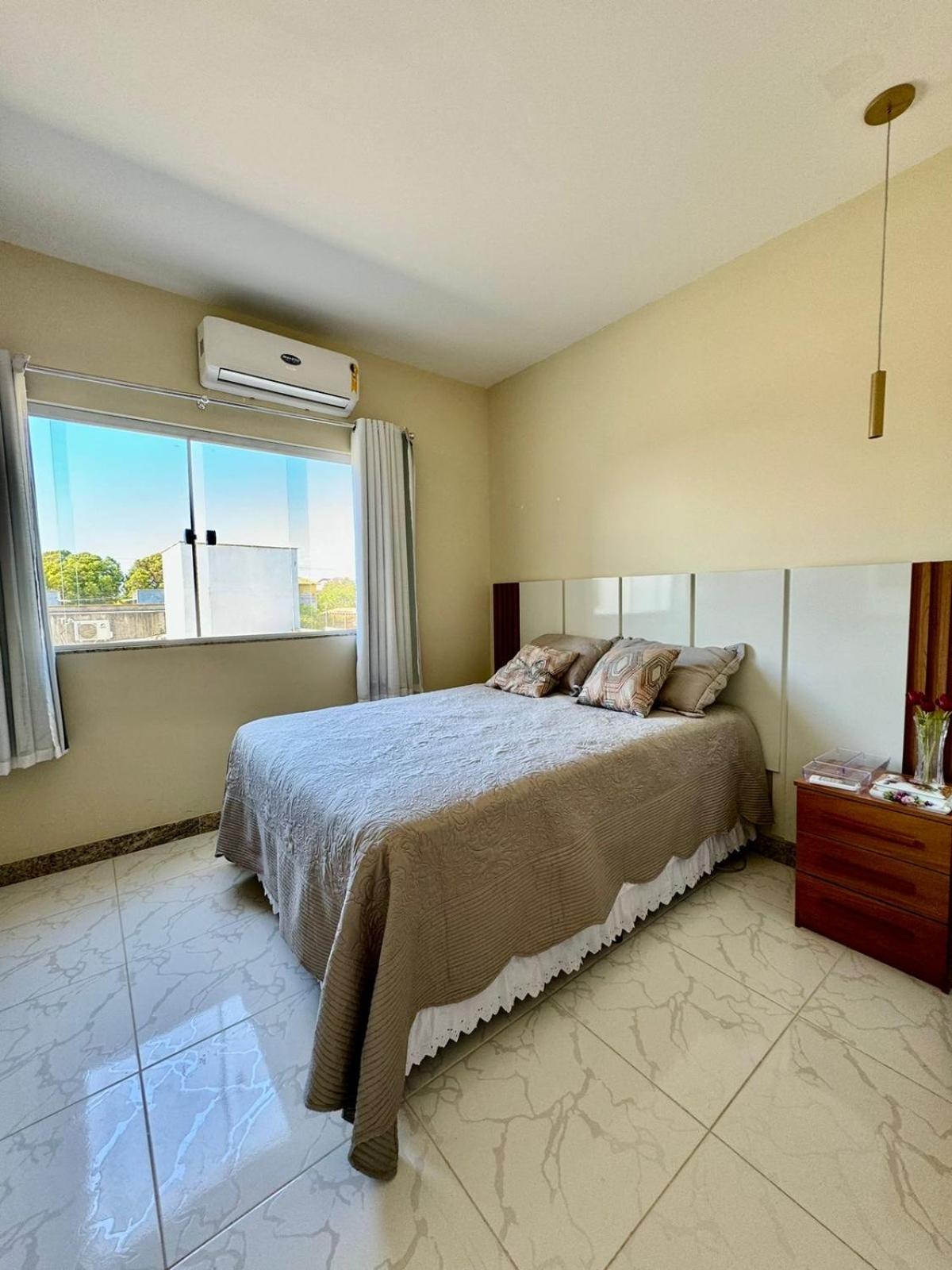 Aptos Luxo completo 2 e 3 quartos em Guriri 300 mts da praia Wi-fi grátis