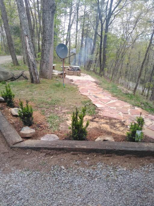The Pine Knot Cabin