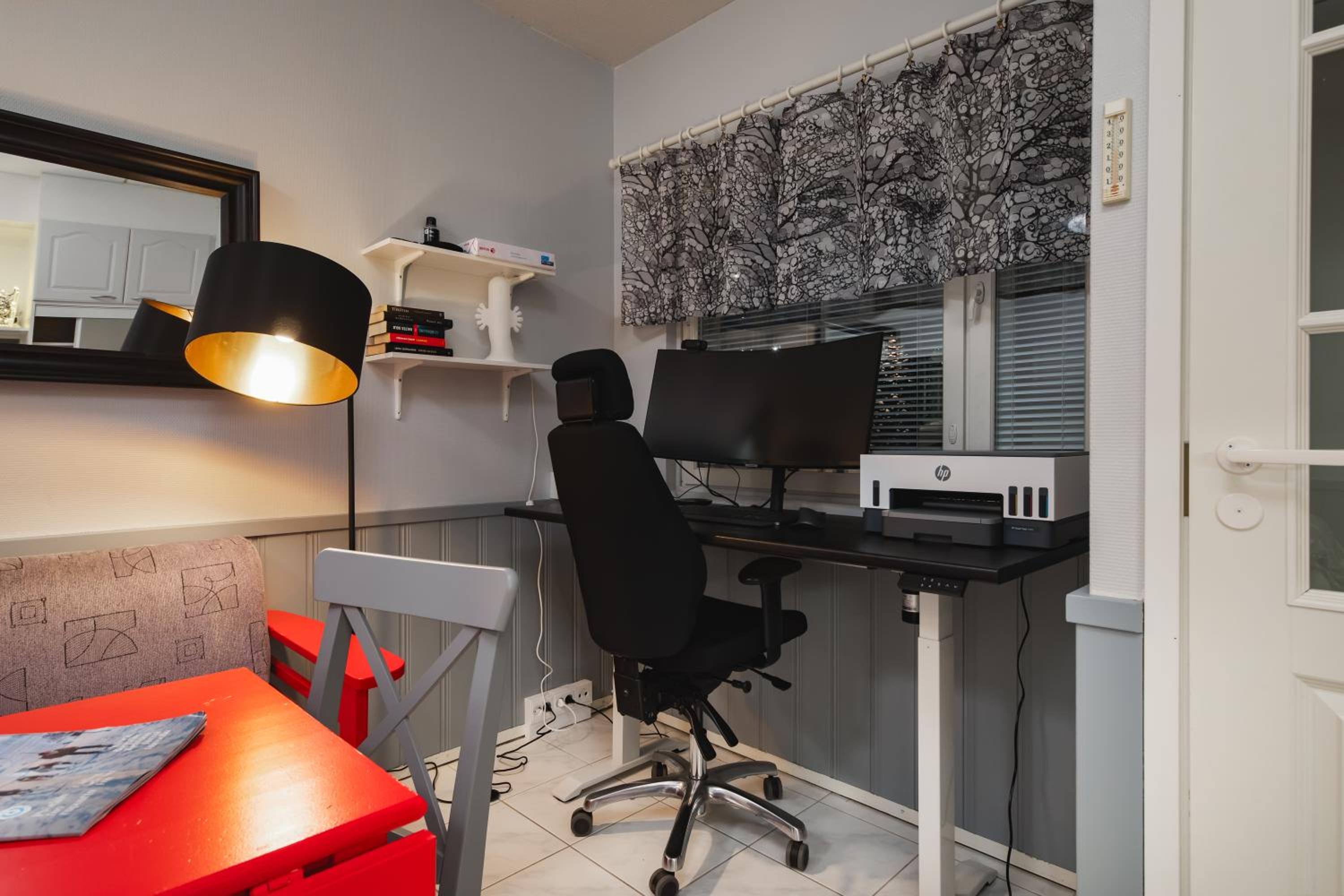 Etätyö ja majoitus, Remote work & sleep, Levi view 2