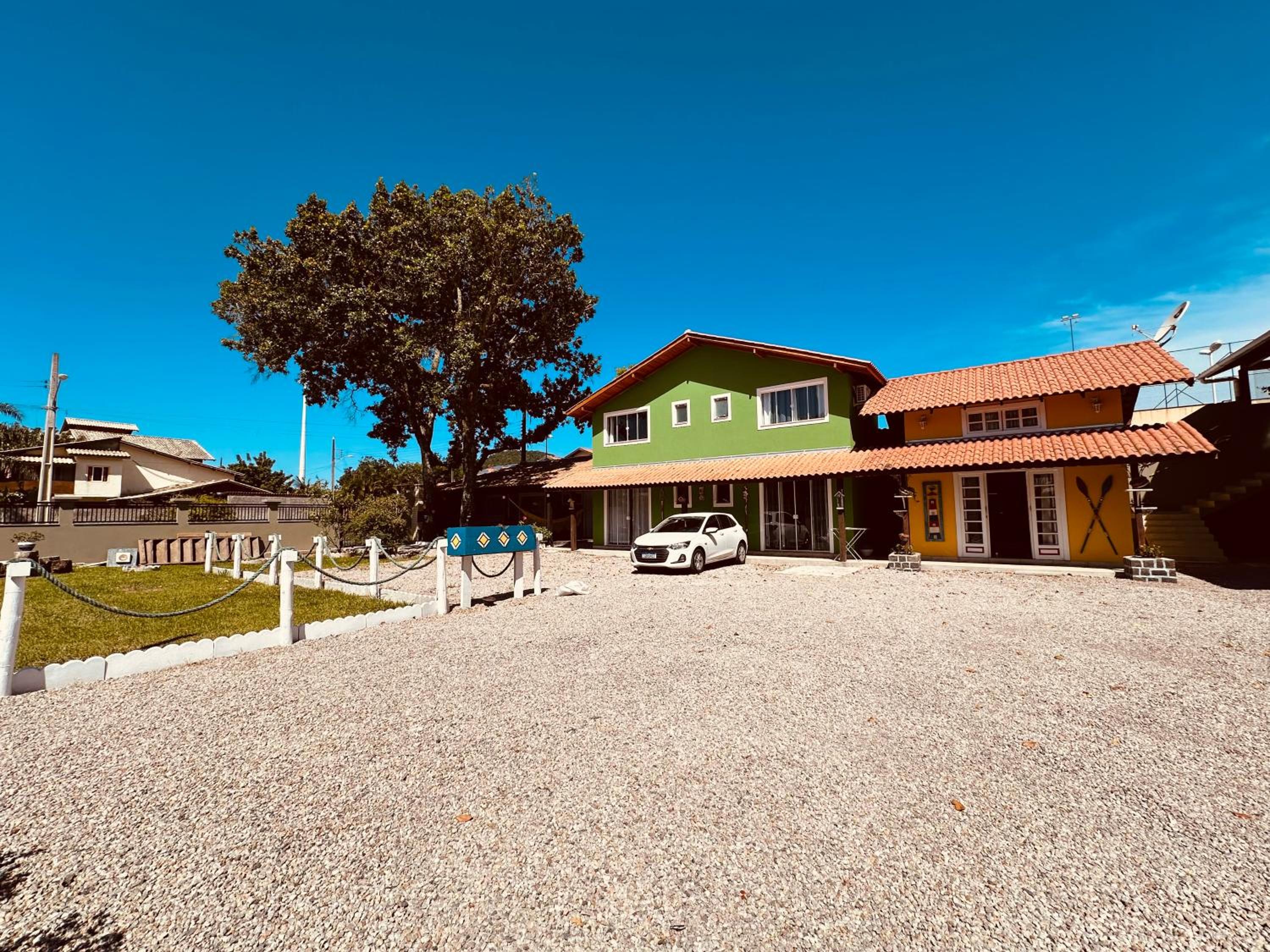 Vila Madu - acomodações ideais para casais e famílias em Bombinhas