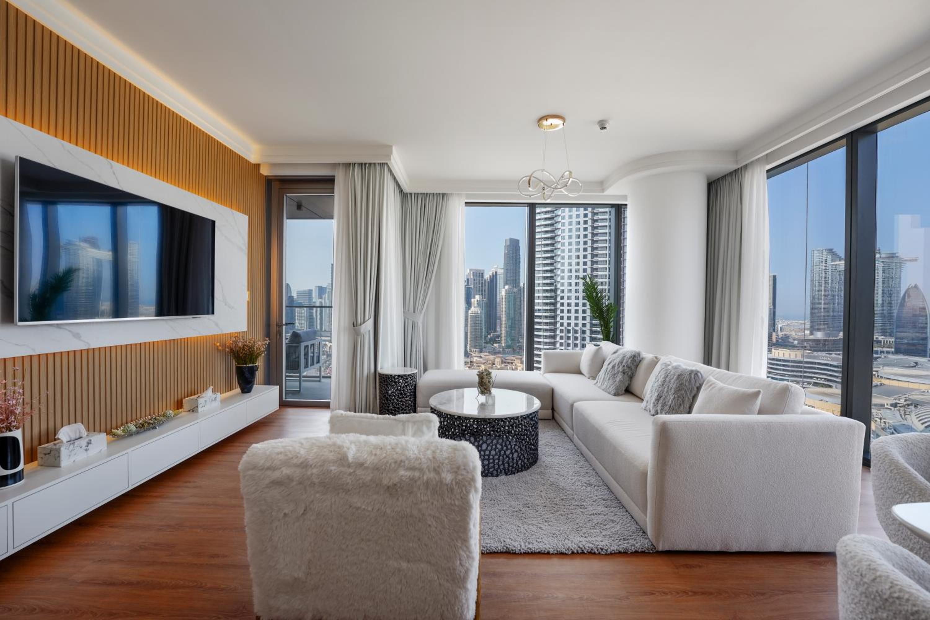 Boulevard Point View