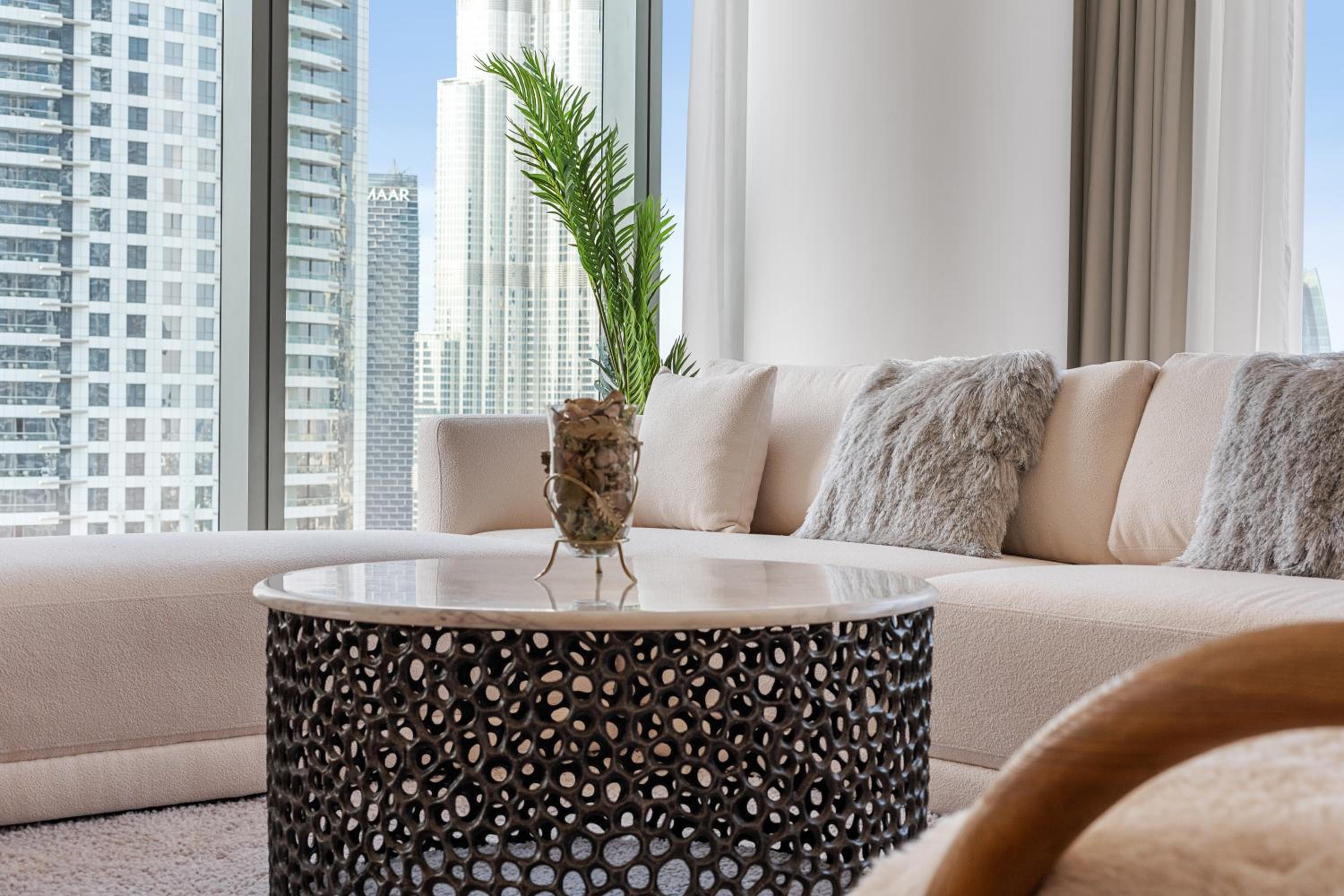 Boulevard Point View