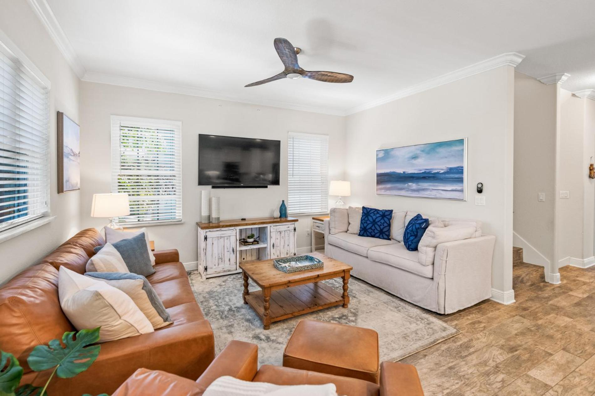 Serenity Now - Newly Listed Holmes Beach Beauty. Heated Pool with Sun Shelf view 4