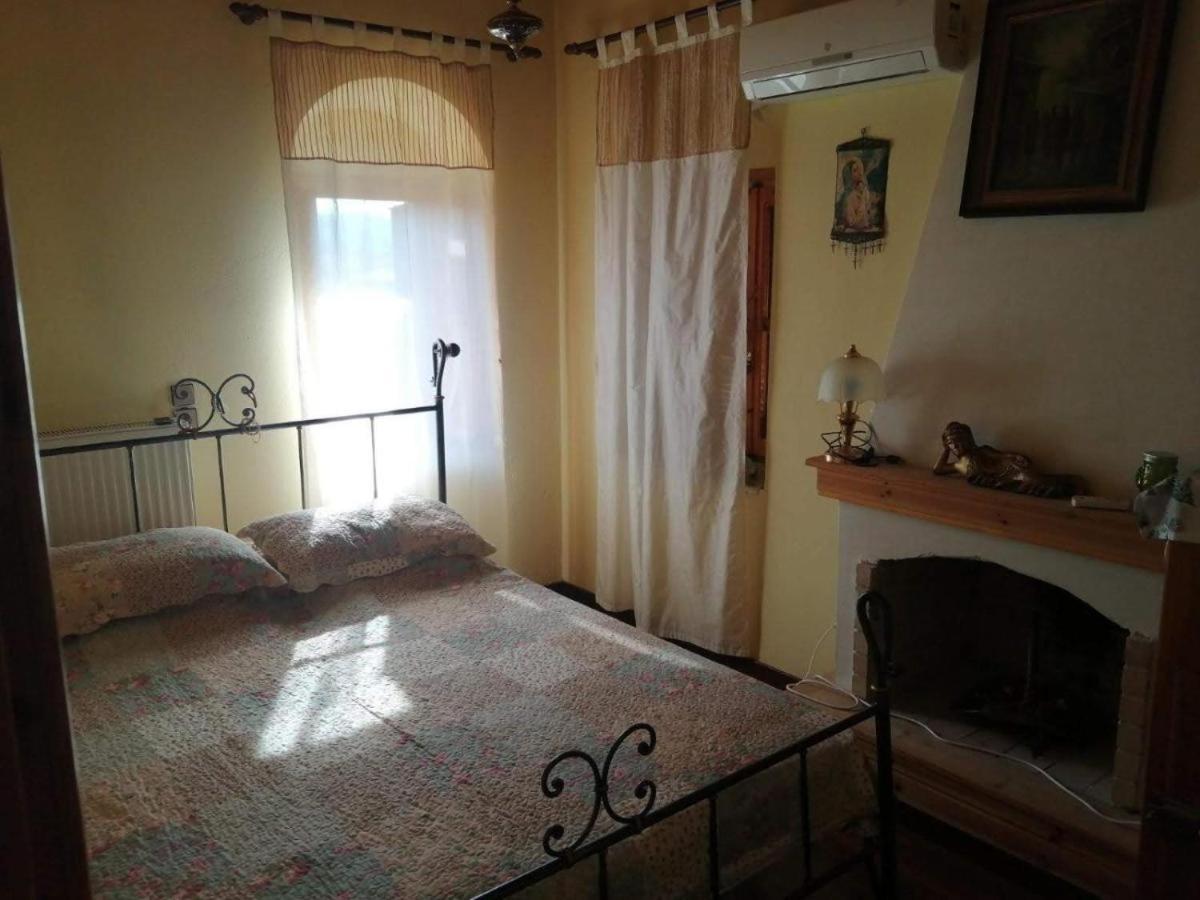 Parnassos cottage