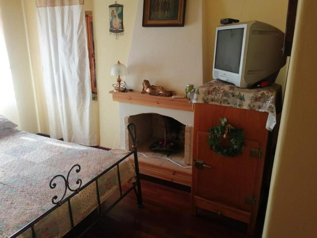 Parnassos cottage