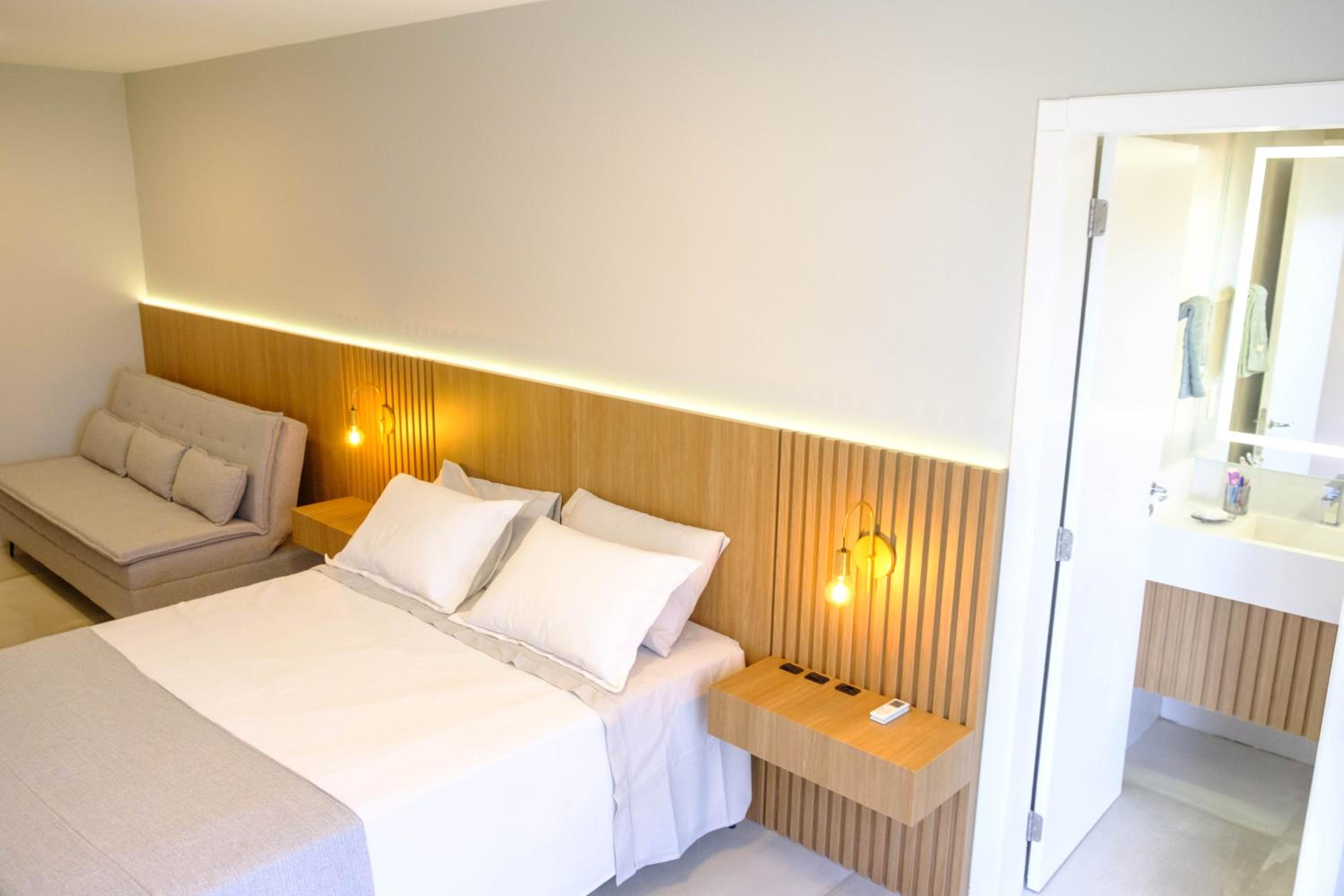 Essence Life Residence com Vista Mar, apartamento completo com 2 quartos em Condomínio Clube a 100 metros da Praia do Campeche, Florianópolis