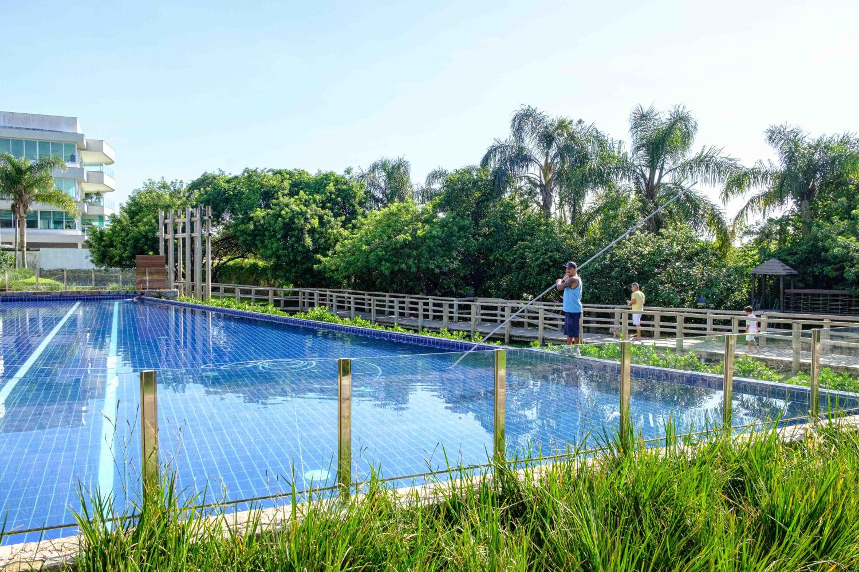 Essence Life Residence com Vista Mar, apartamento completo com 2 quartos em Condomínio Clube a 100 metros da Praia do Campeche, Florianópolis