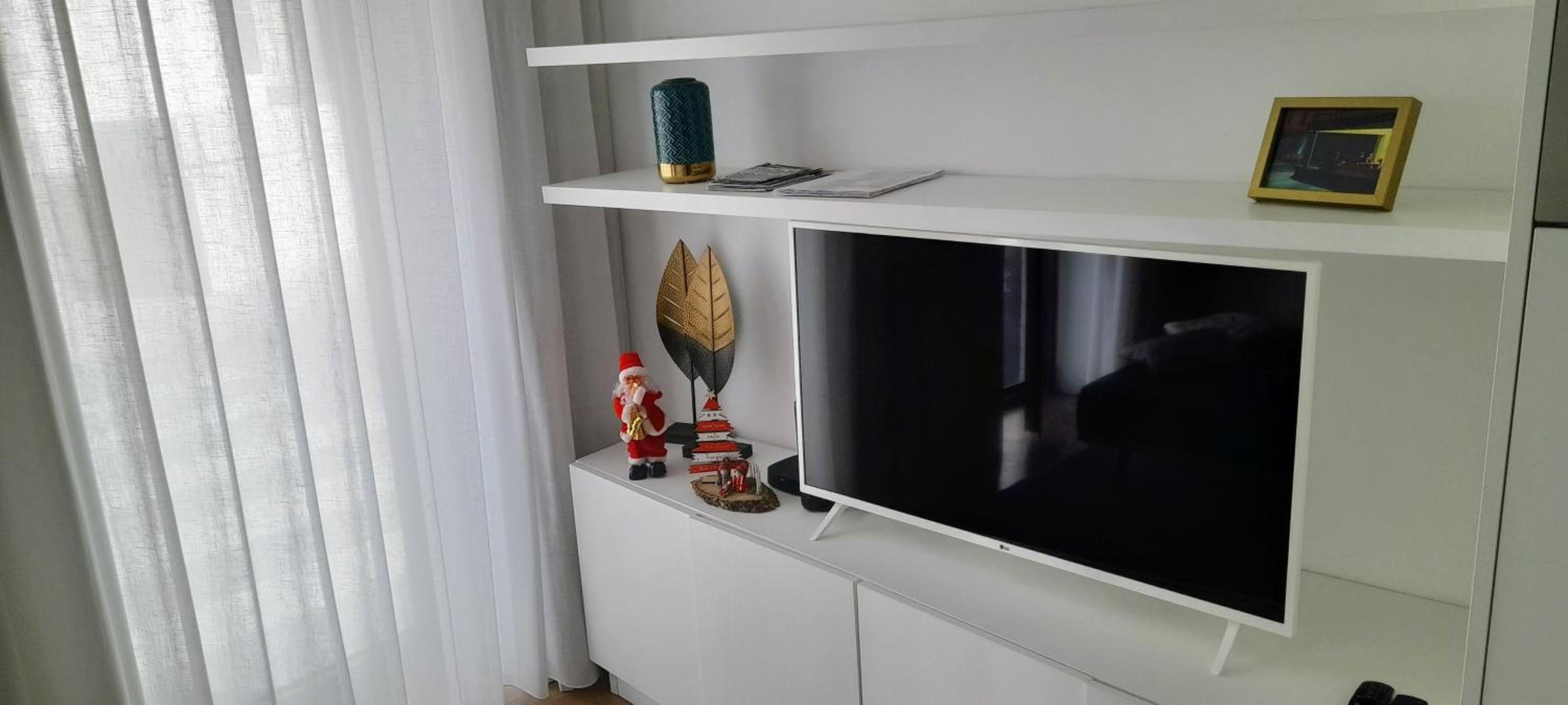 Light Brown Central Apartment