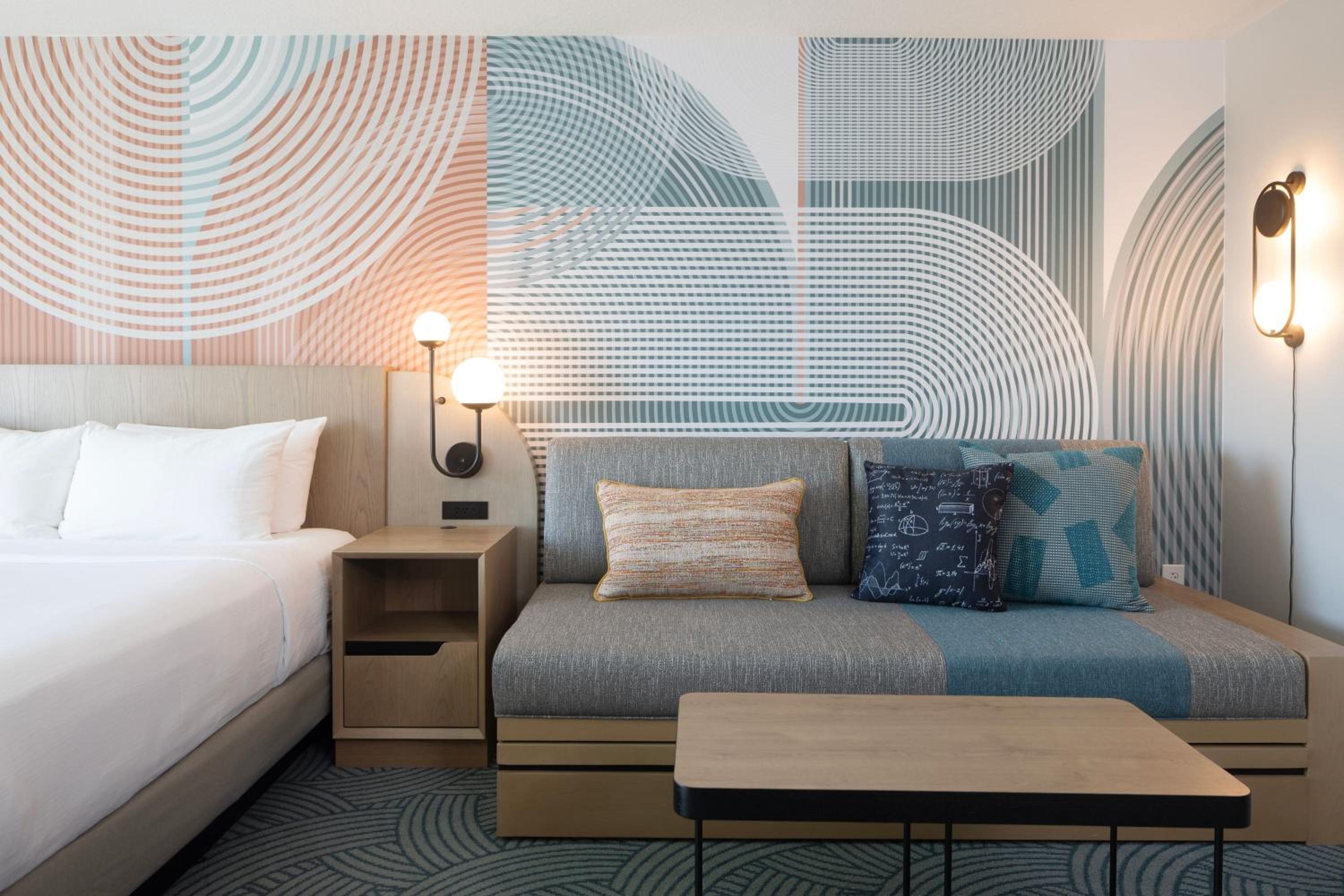 Hotel Landy Orlando Universal Blvd, a Tribute Portfolio Hotel