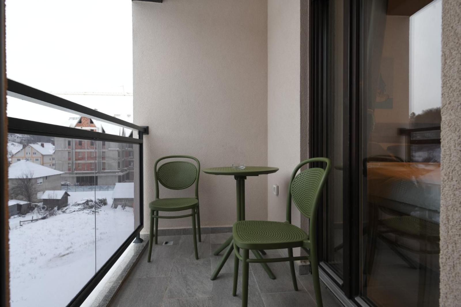 Apartment Garfield view 2