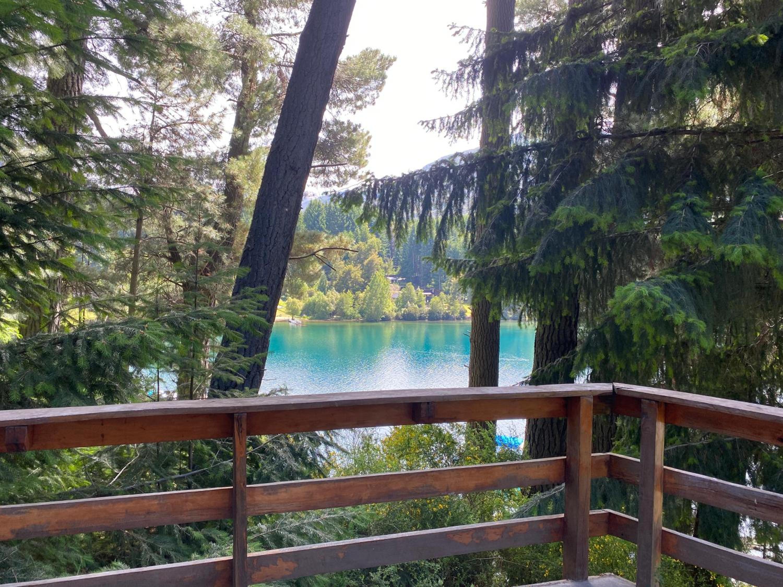 BOG Le Pommier - Cabañas con vista al lago y piscina climatizada
