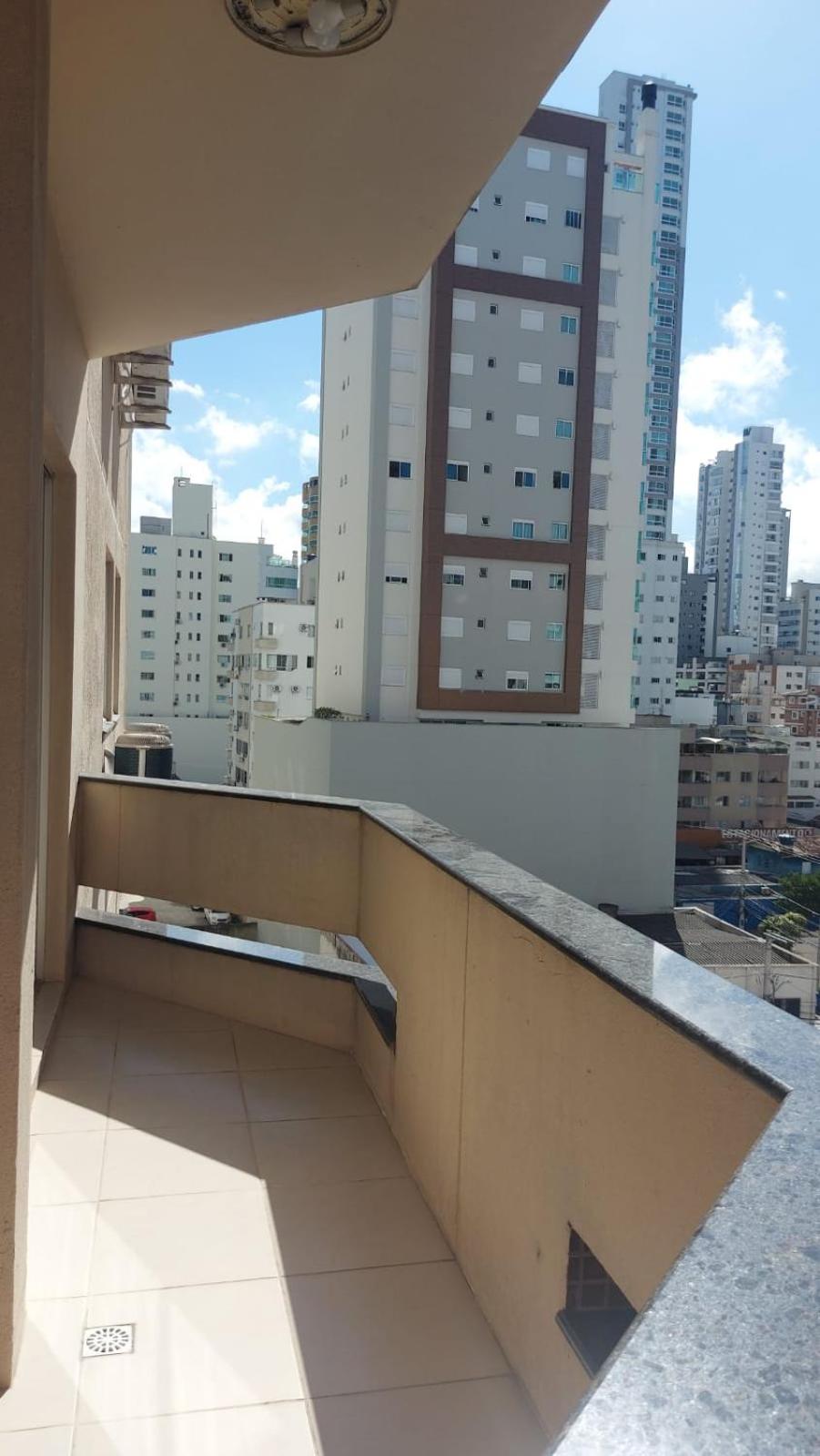 calçadão balneário Camboriú 277