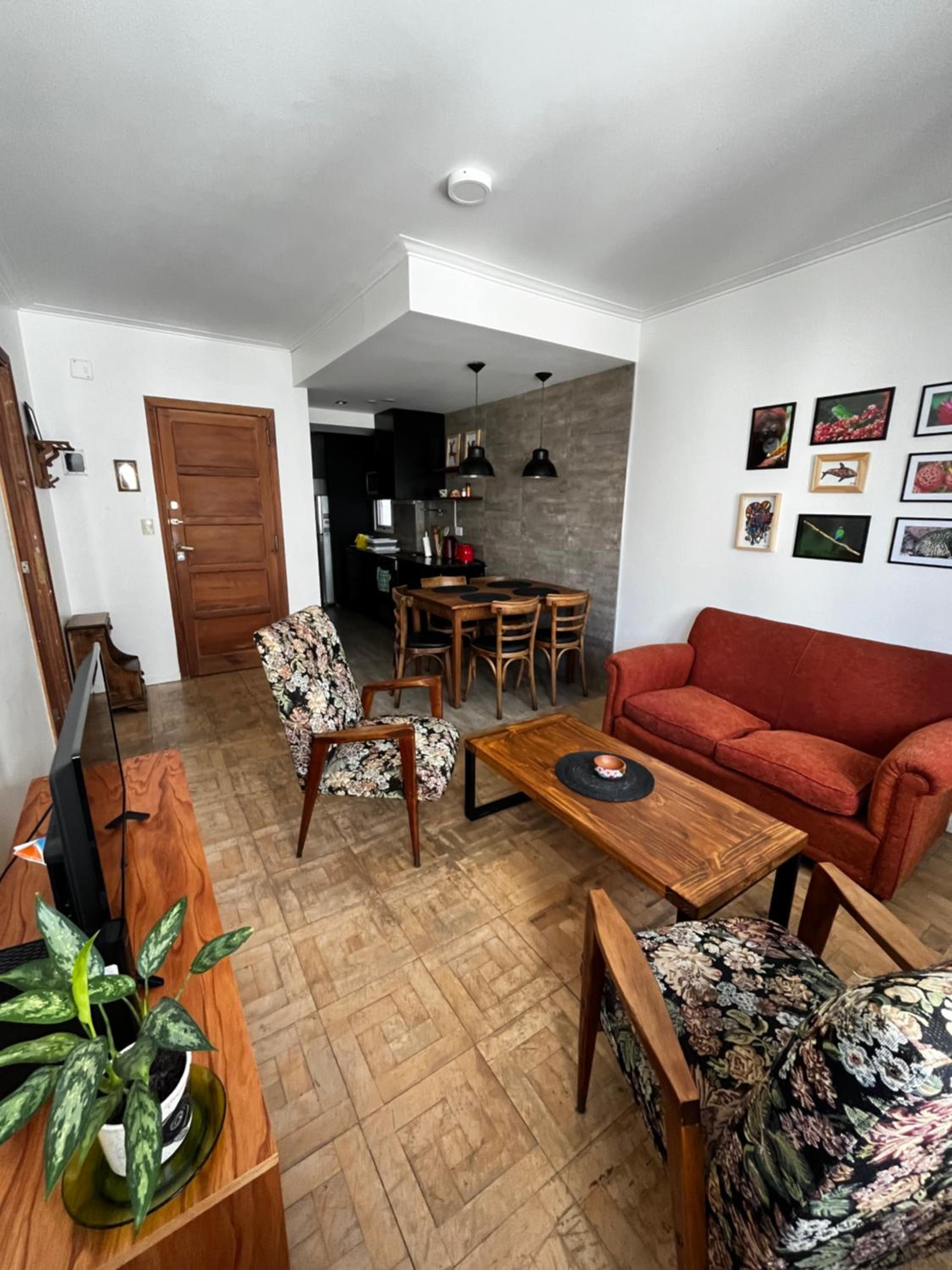 Departamento a una cuadra del mar, entre Playa Varese y Torreón del Monje