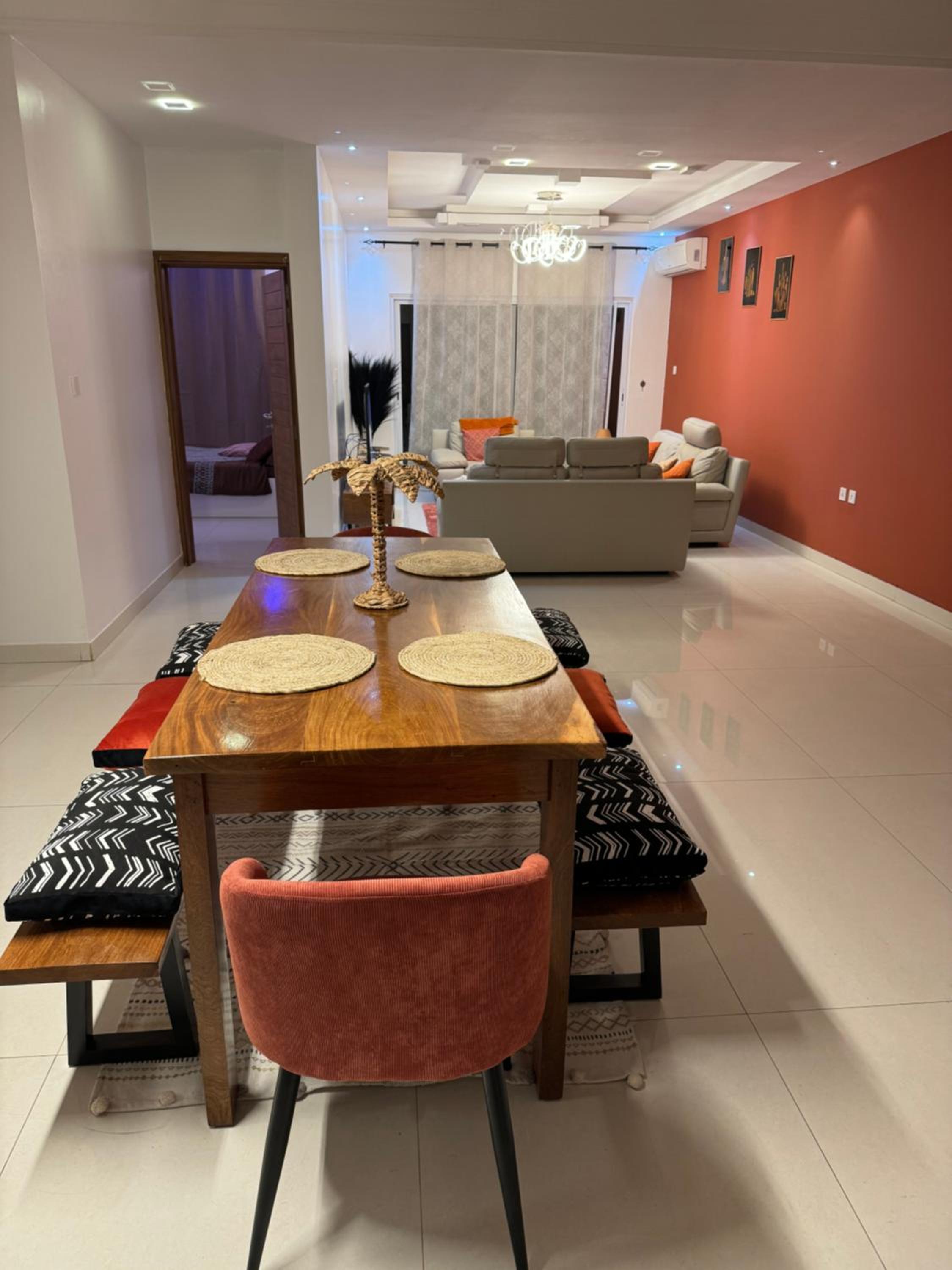 Appartement luxueux cosy - quartier prisé Virage view 3