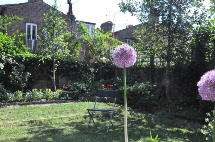 Charming Victorian Property with Aircon in Central London