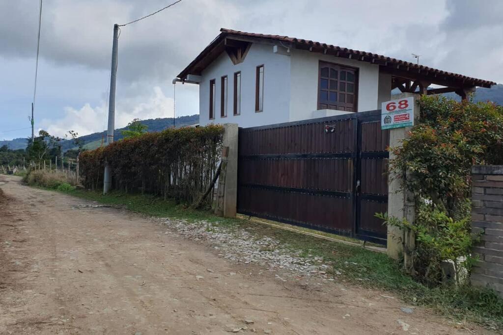 Finca Completa Carmen Viboral Naturaleza y Privacidad