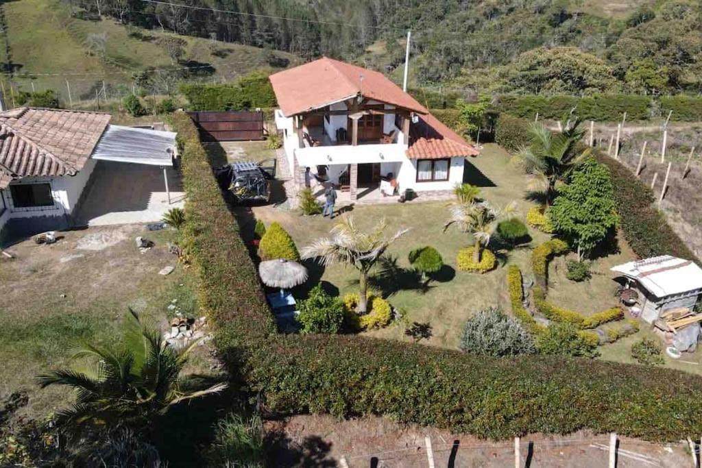 Finca Completa Carmen Viboral Naturaleza y Privacidad