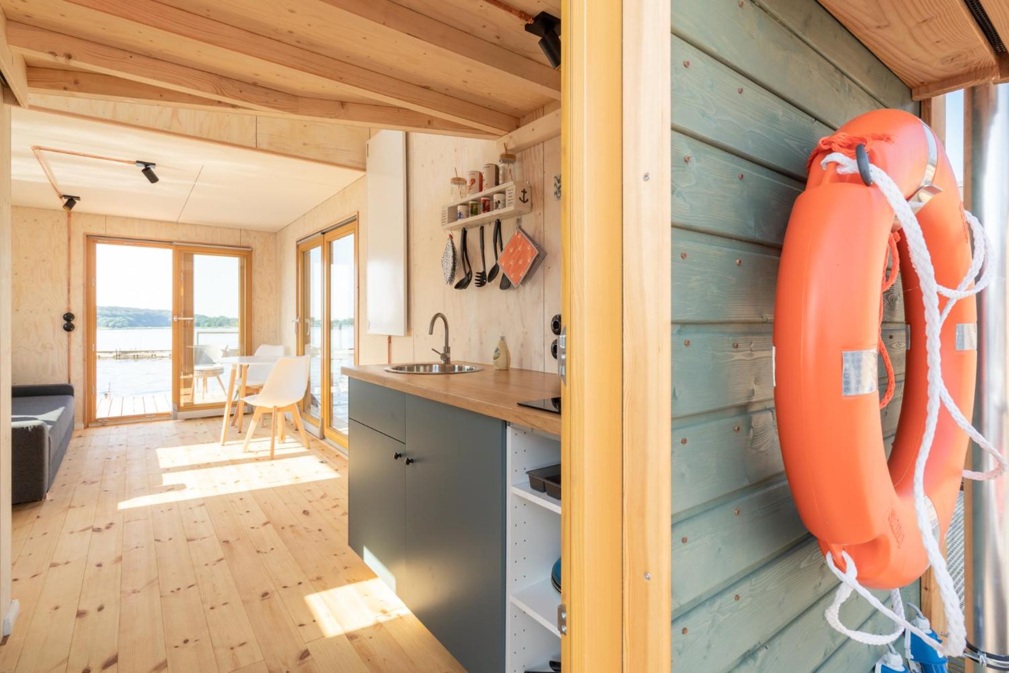 Hausboot Helena