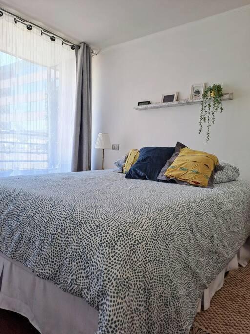 Cercano a Costanera Center, bonito, central y comodo departamento para 2 personas