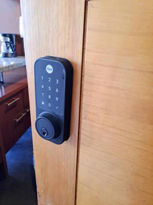 Cercano a Costanera Center, bonito, central y comodo departamento para 2 personas