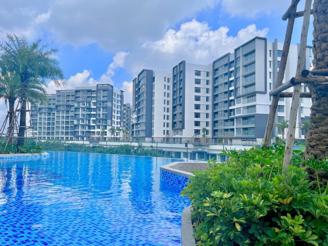 Căn hộ 2pn2wc full nội thất siêu đẹp khu Diamond Alnata Celadon City Tân Phú