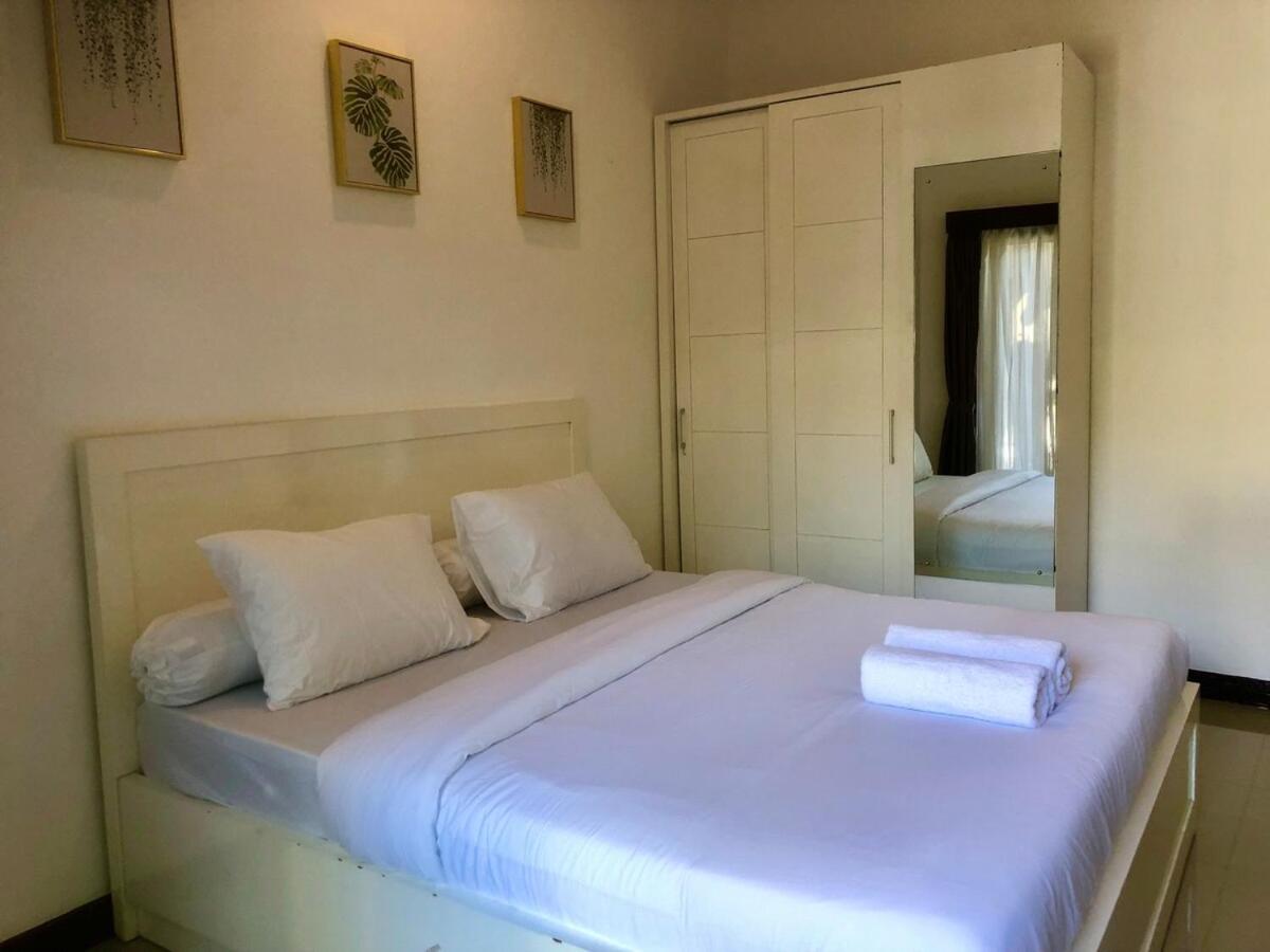 Villa Adels 3 bedrooms Seminyak view 2