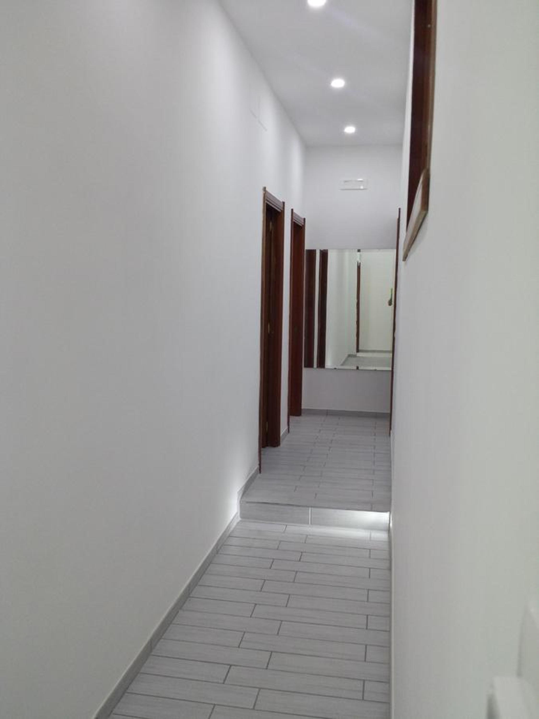 Top Floor Rentrooms Napoli