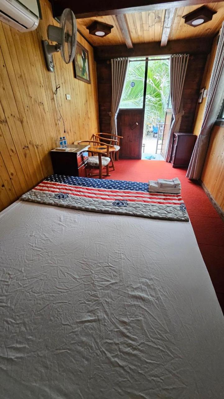Photo 8