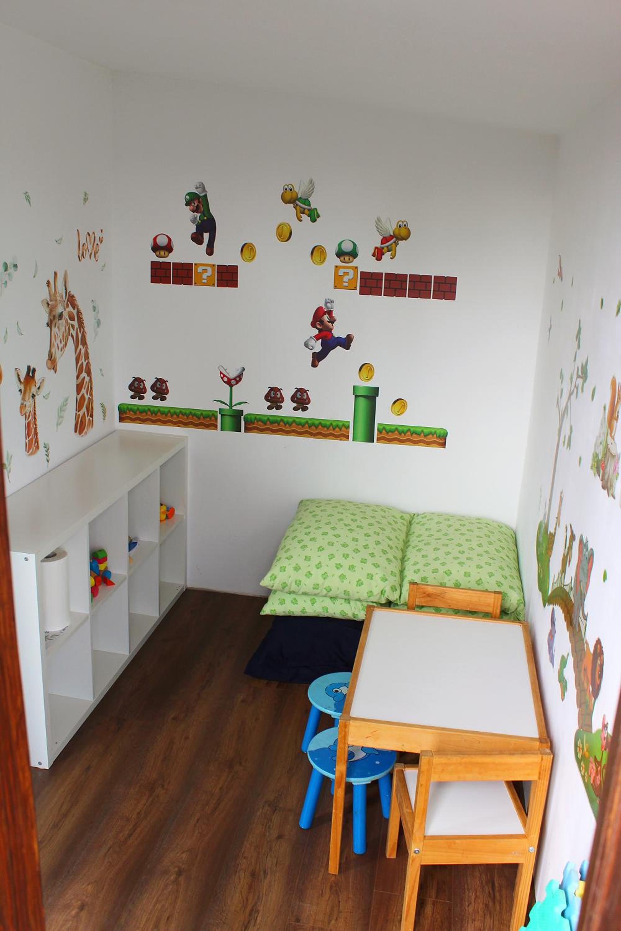 Photo 33