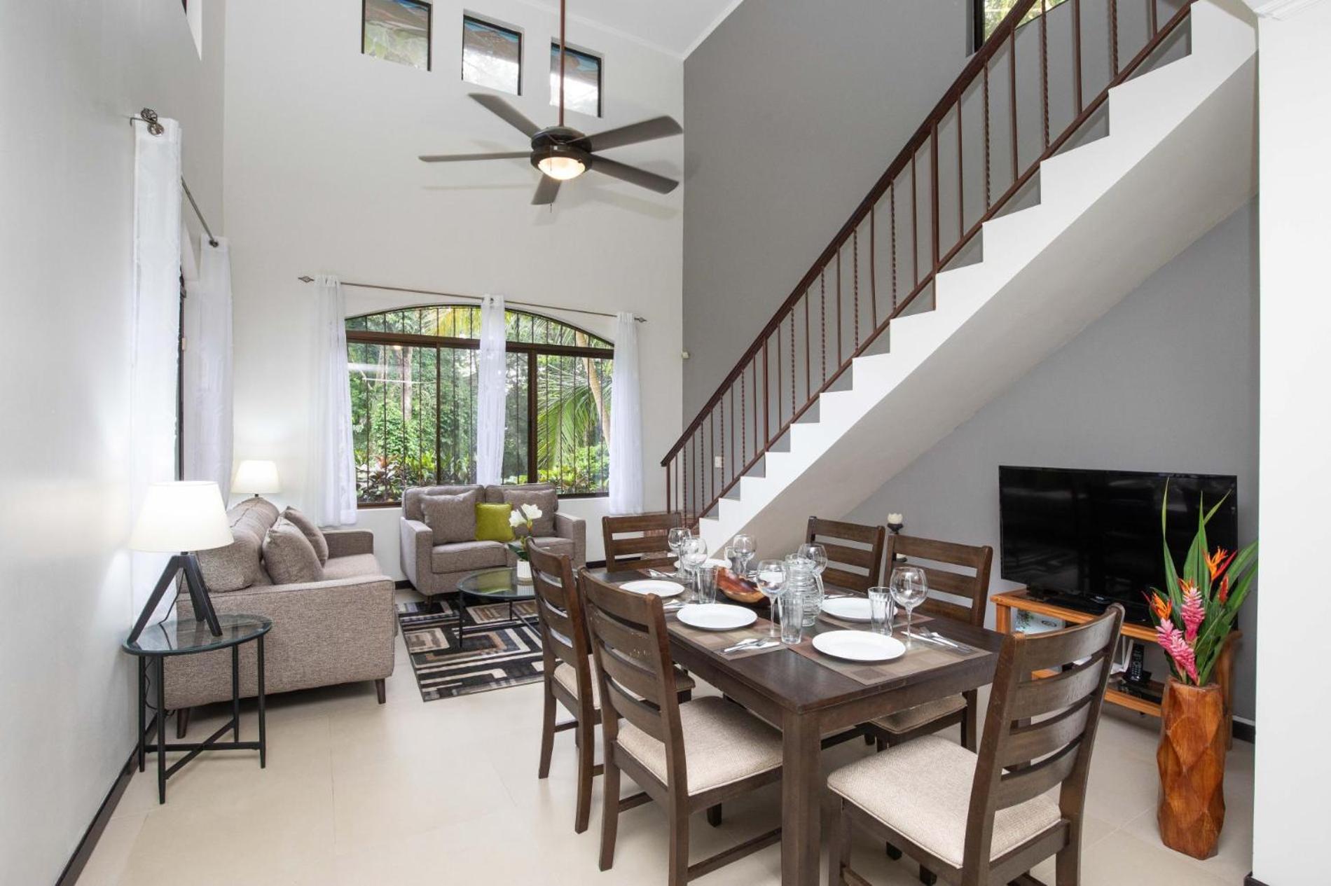 Renovated Casa Heron 3BR Private Pool near MA