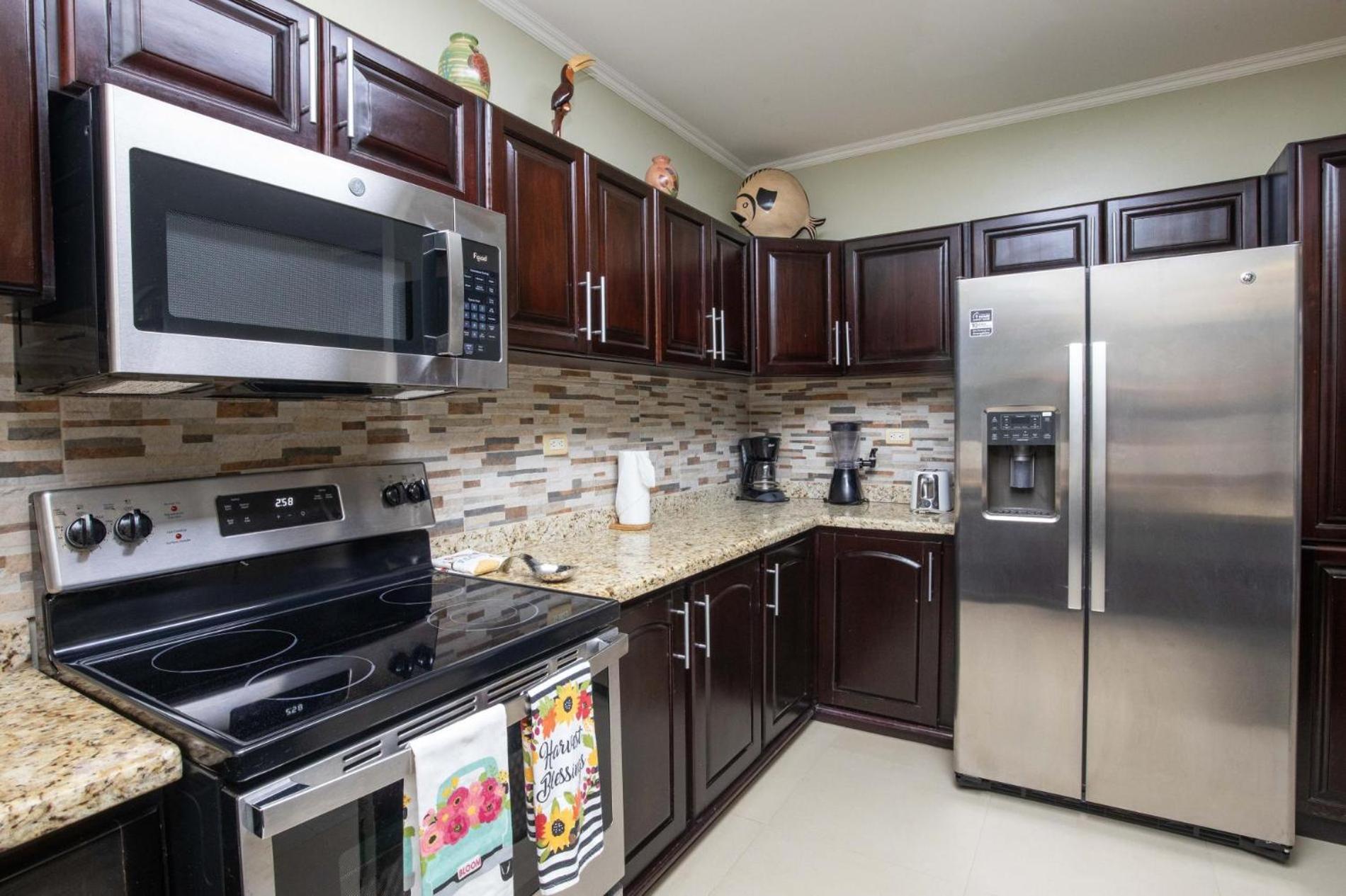 Renovated Casa Heron 3BR Private Pool near MA