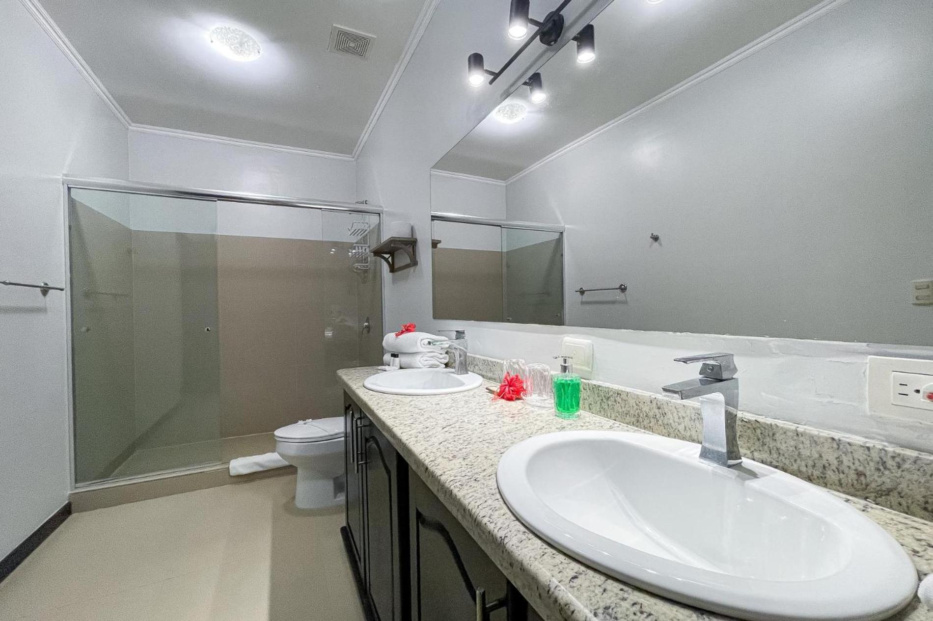 Renovated Casa Heron 3BR Private Pool near MA