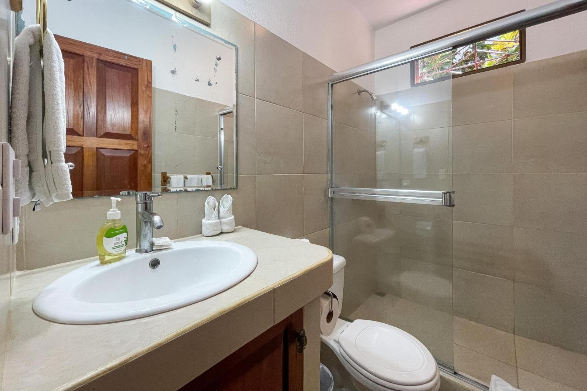 Renovated Casa Heron 3BR Private Pool near MA