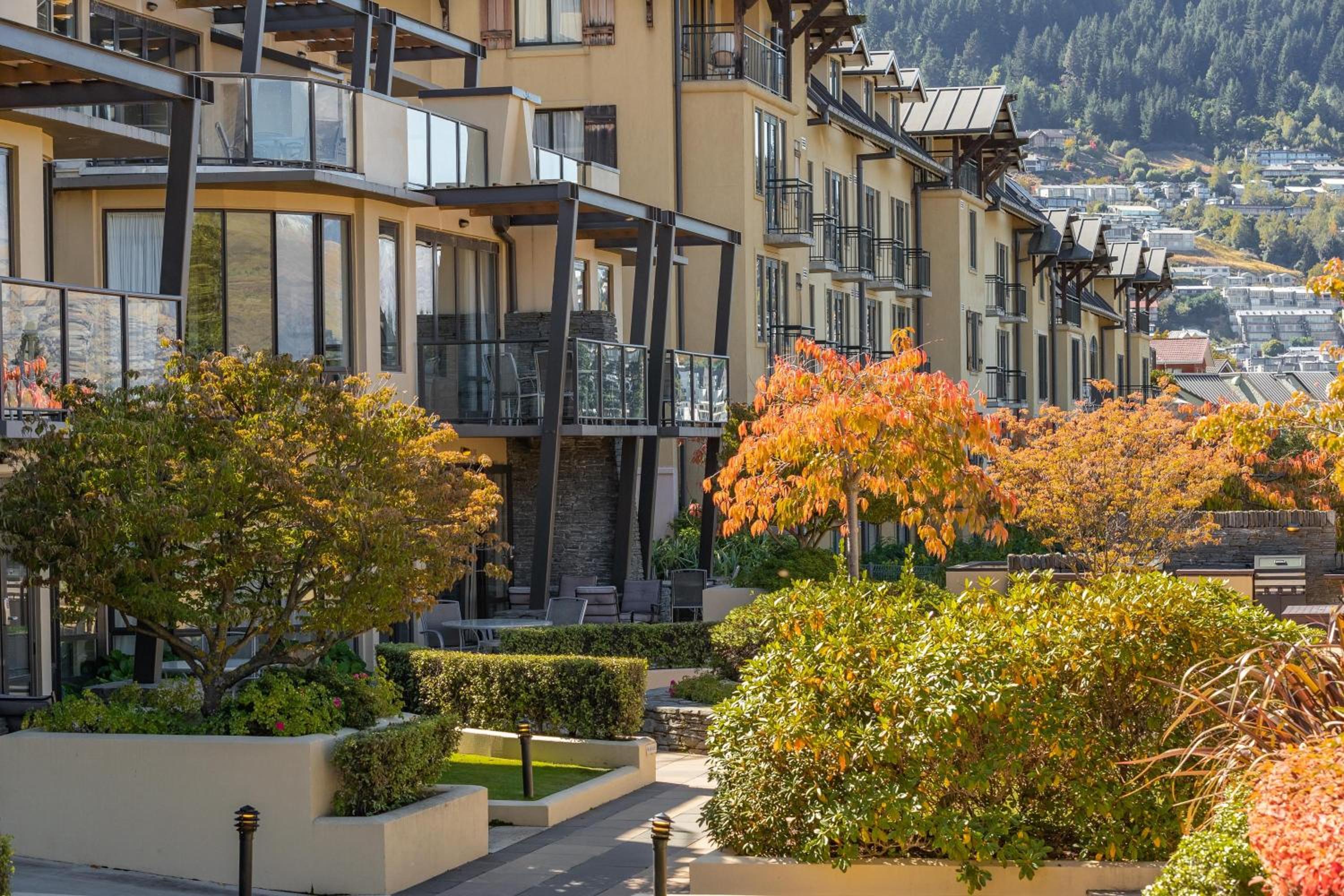 The Beacon - 2 Bedroom Town Center Apartment 606 view 2