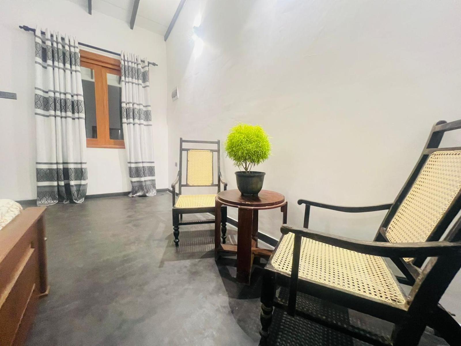 Qpoint Apartment