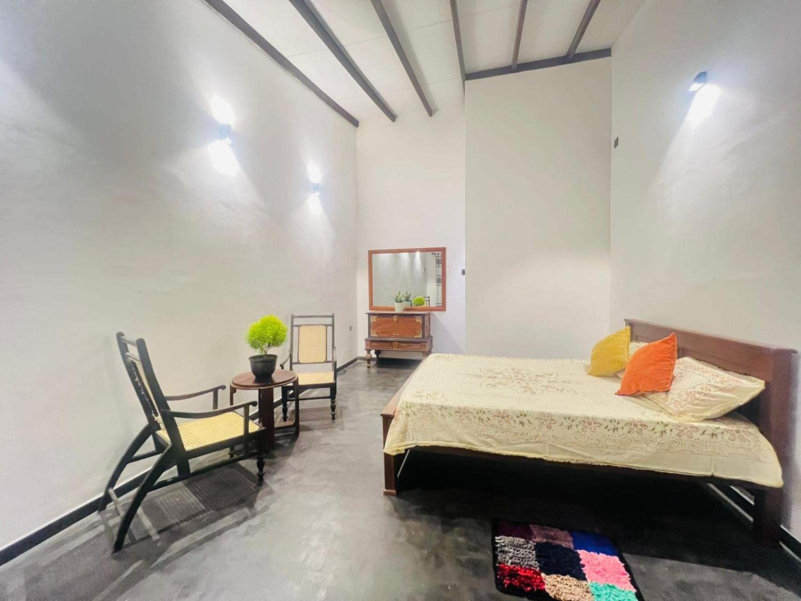 Qpoint Apartment