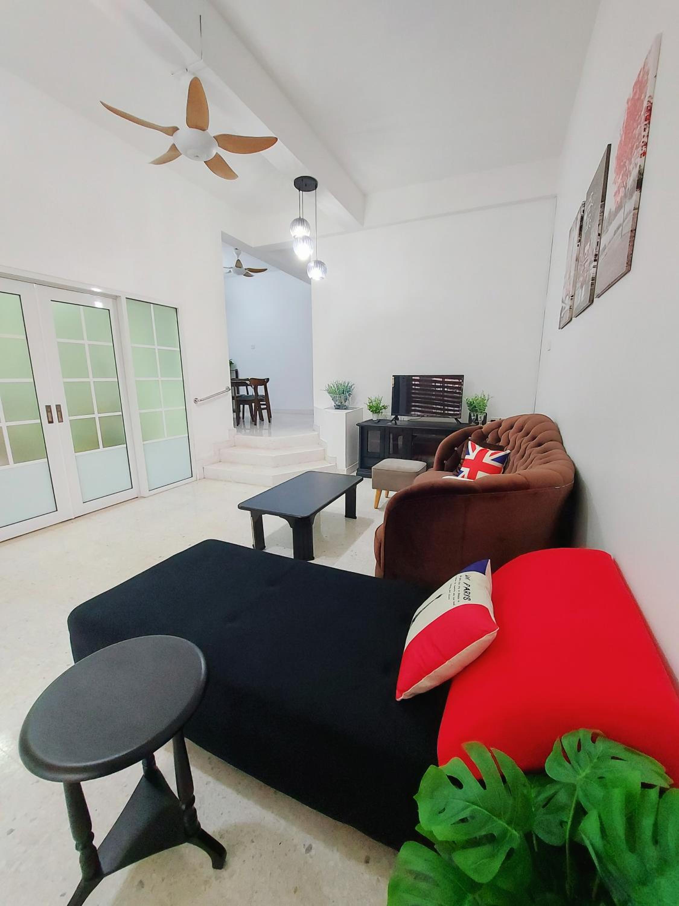 Decozy Ten Ipoh Bercham 13 pax Plus photo 3